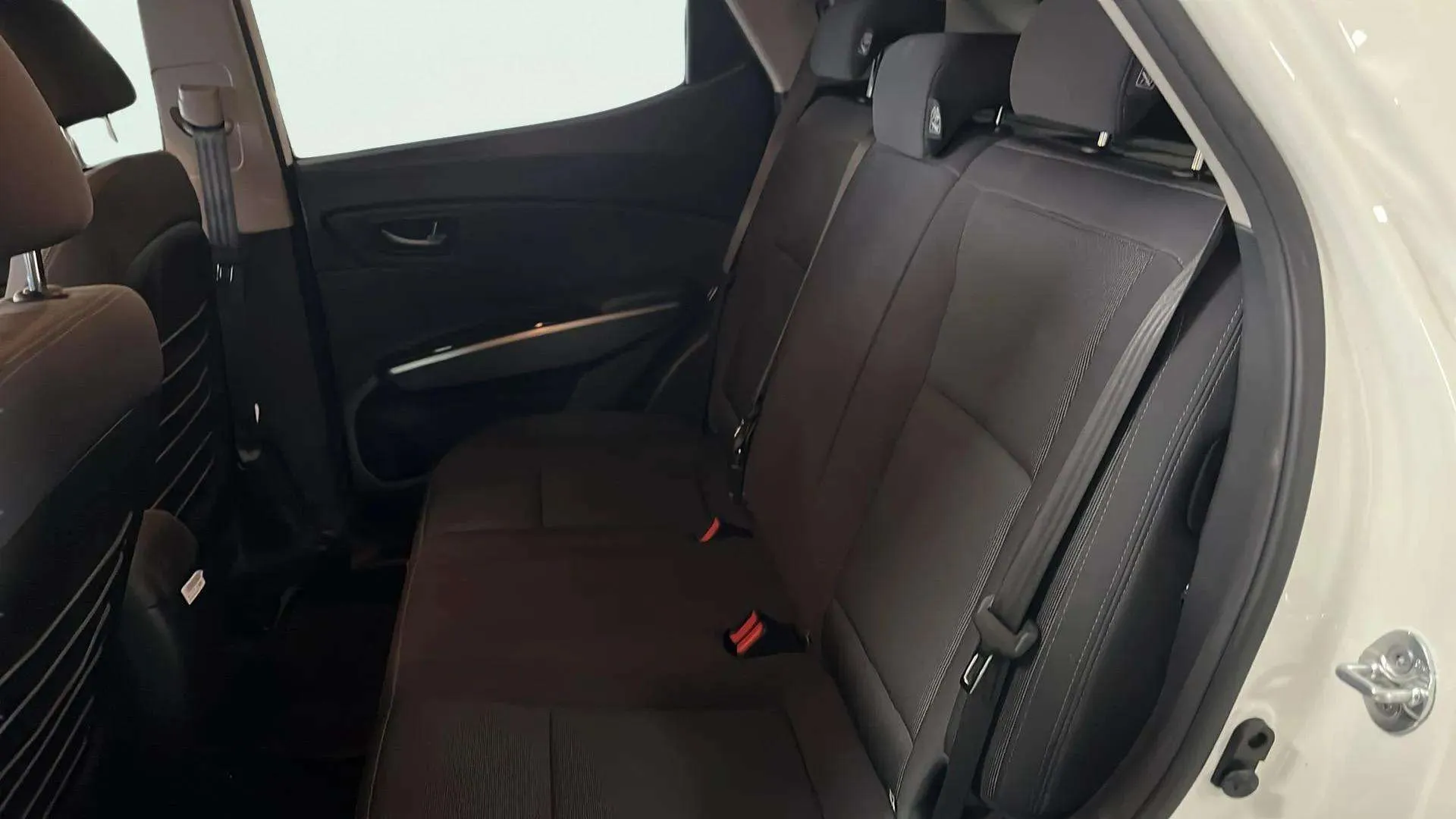 SsangYong Tivoli G15T LP Urban Plus - foto 22