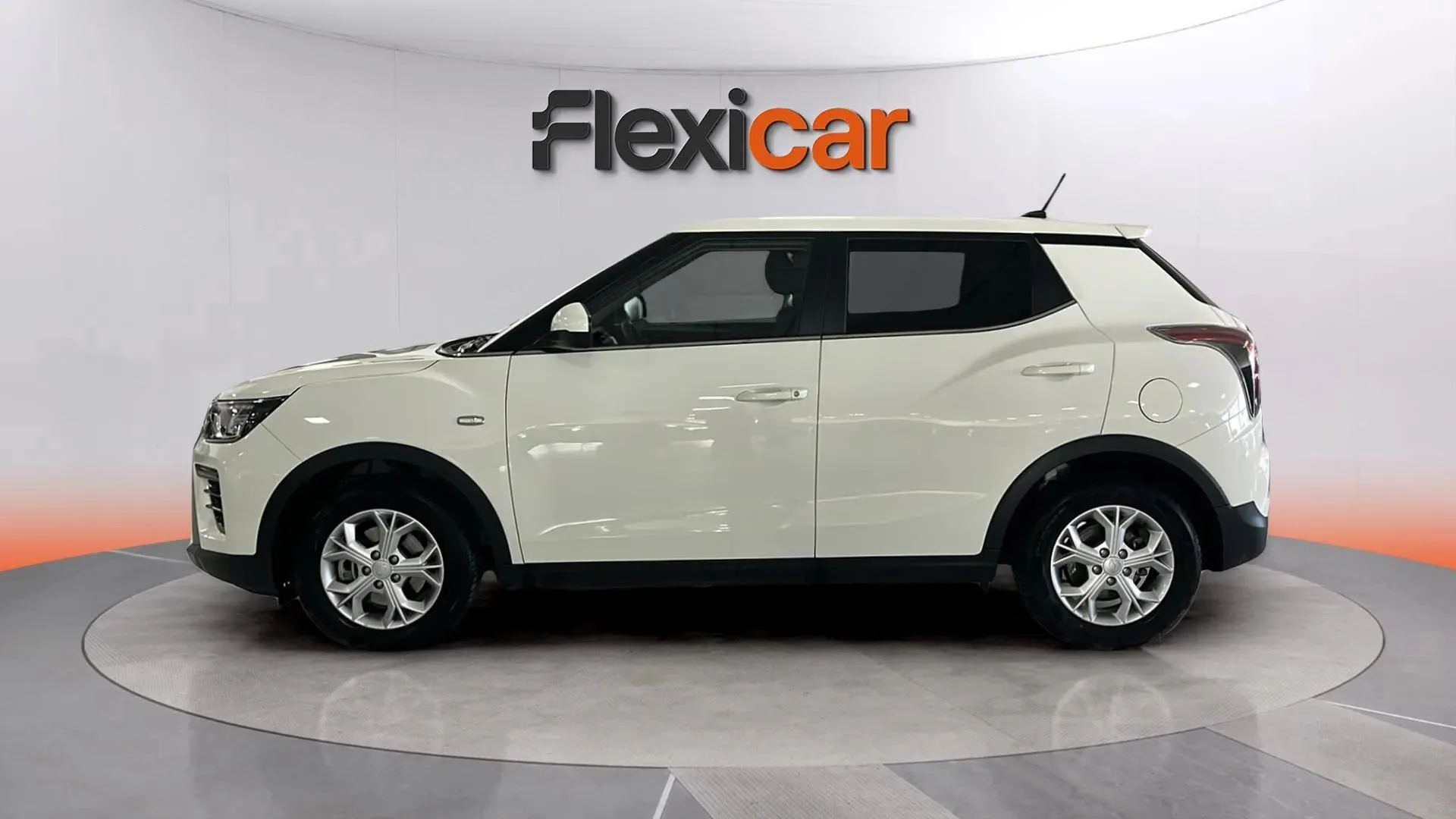 SsangYong Tivoli G15T LP Urban Plus - foto 3