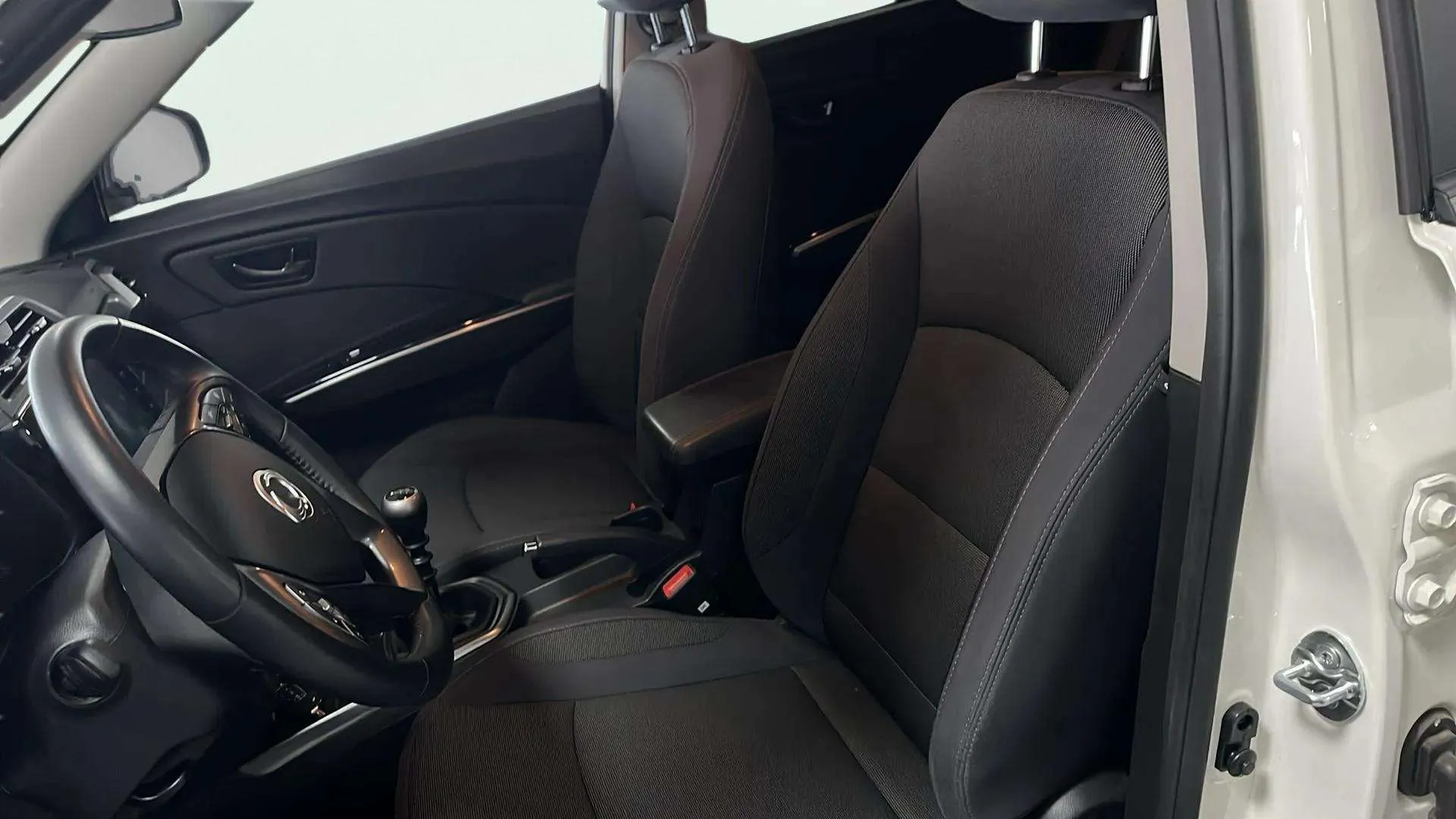 SsangYong Tivoli G15T LP Urban Plus - foto 21
