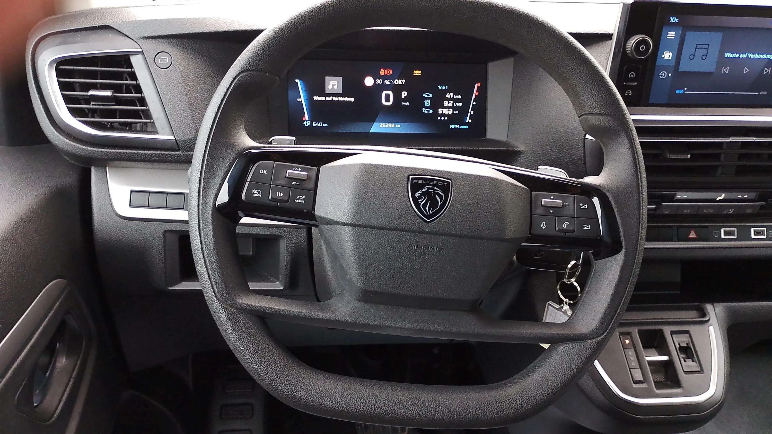Peugeot Traveller Business Long BlueHDi 180 EAT8 - foto 11