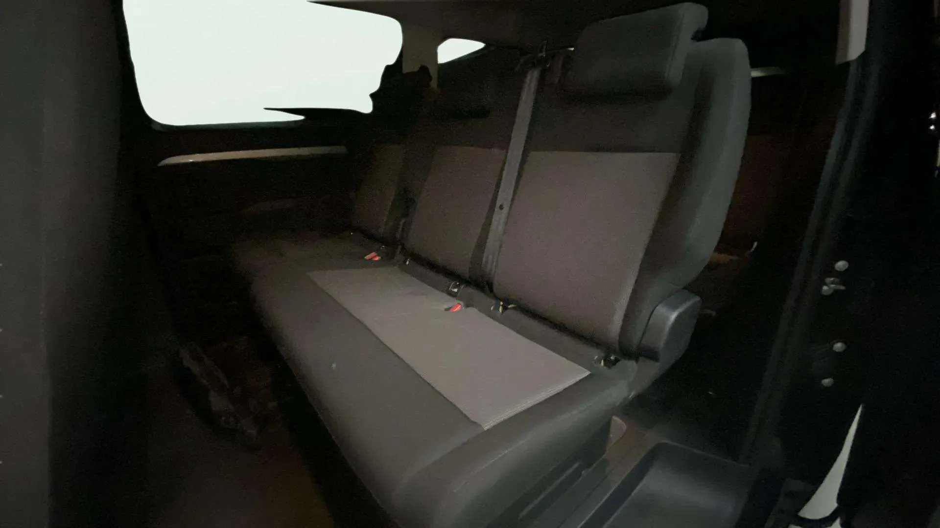 Peugeot Traveller Business Long BlueHDi 180 EAT8 - foto 15