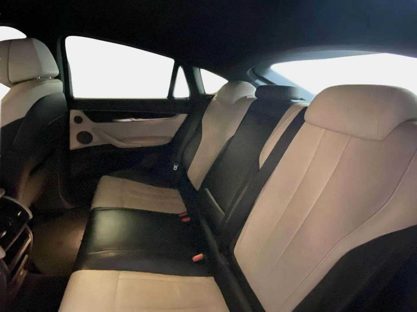 BMW X6 M50d - foto 15