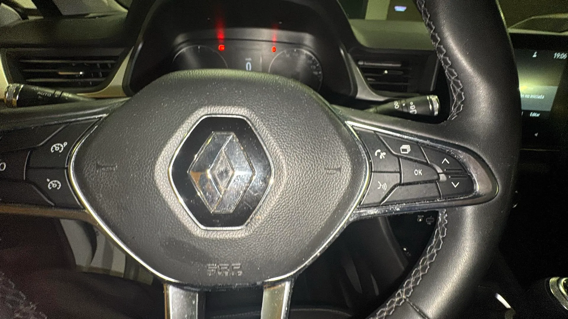 Renault Captur Fast Track TCe GPF Micro Híbrido - foto 31