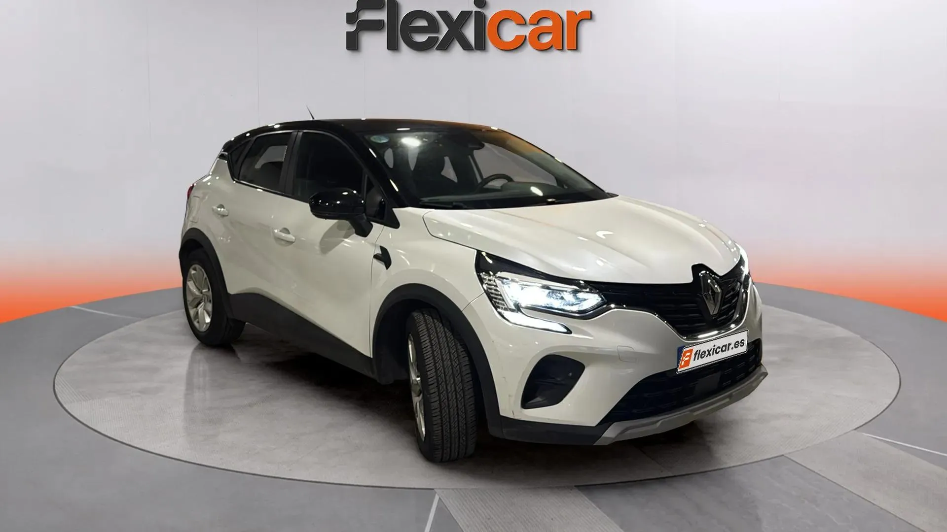 Renault Captur Fast Track TCe GPF Micro Híbrido - foto 17