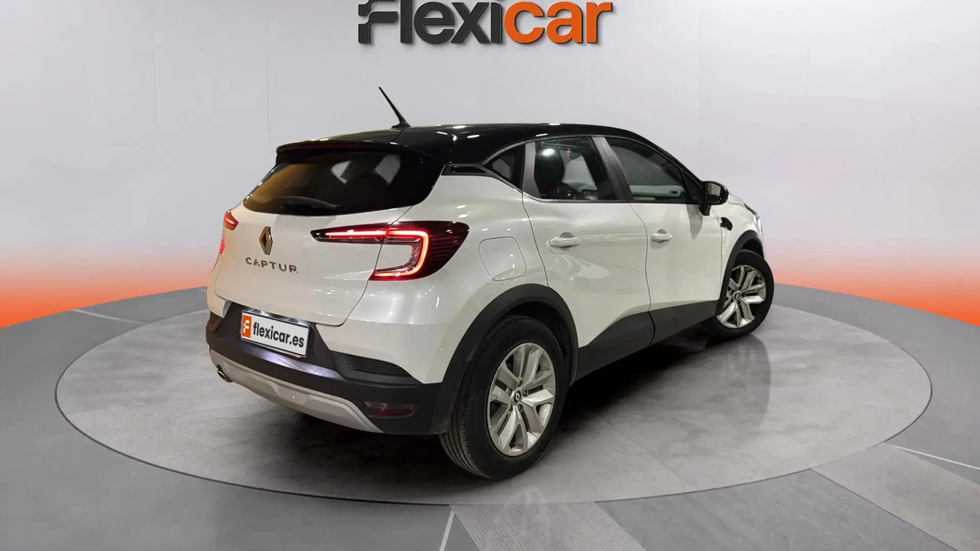 Renault Captur Fast Track TCe GPF Micro Híbrido - foto 24