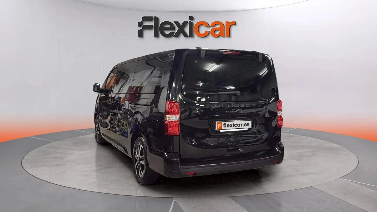 Peugeot Traveller Business Long BlueHDi 180 EAT8 - foto 6