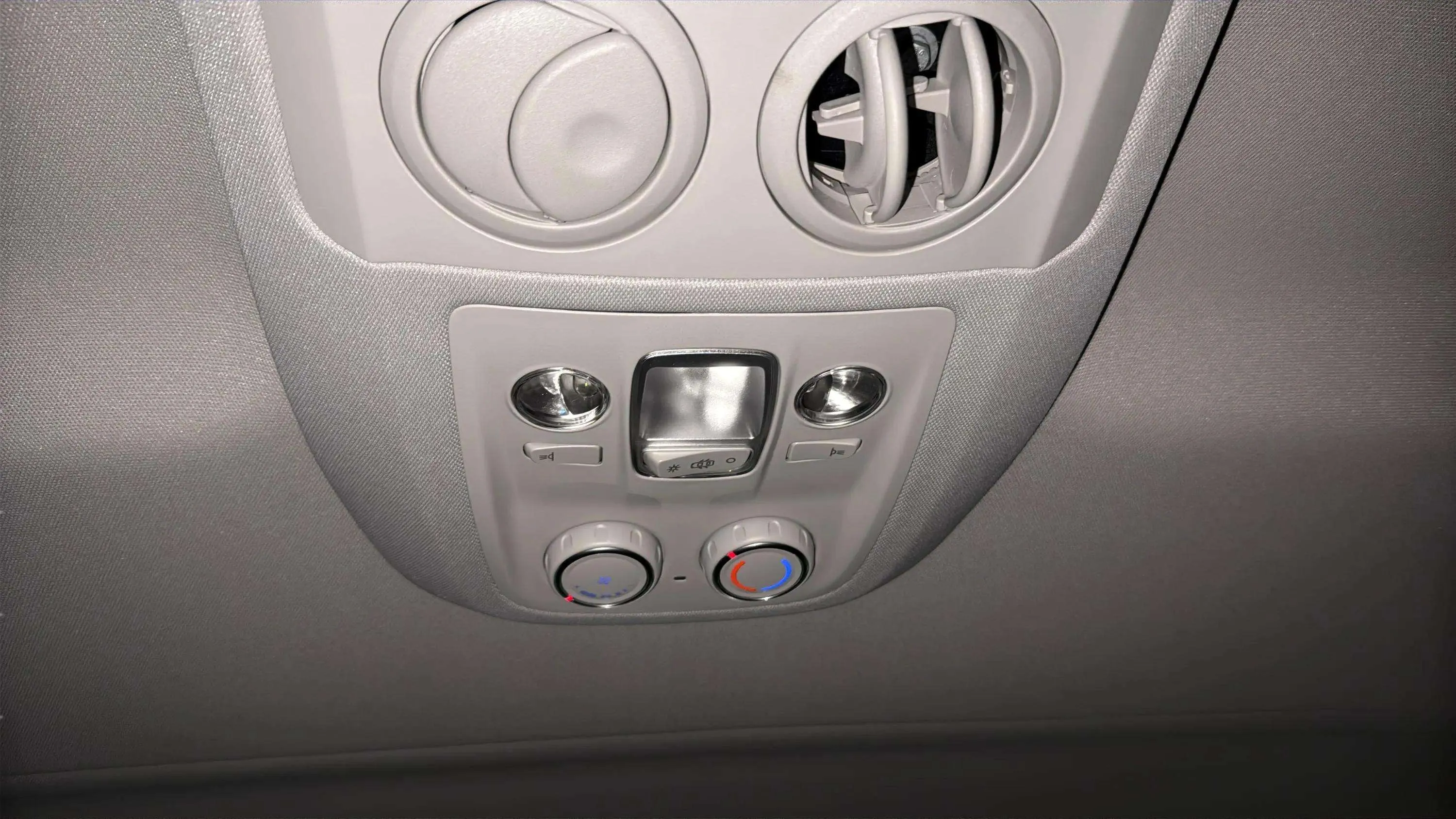 Peugeot Traveller Business Long BlueHDi 180 EAT8 - foto 25