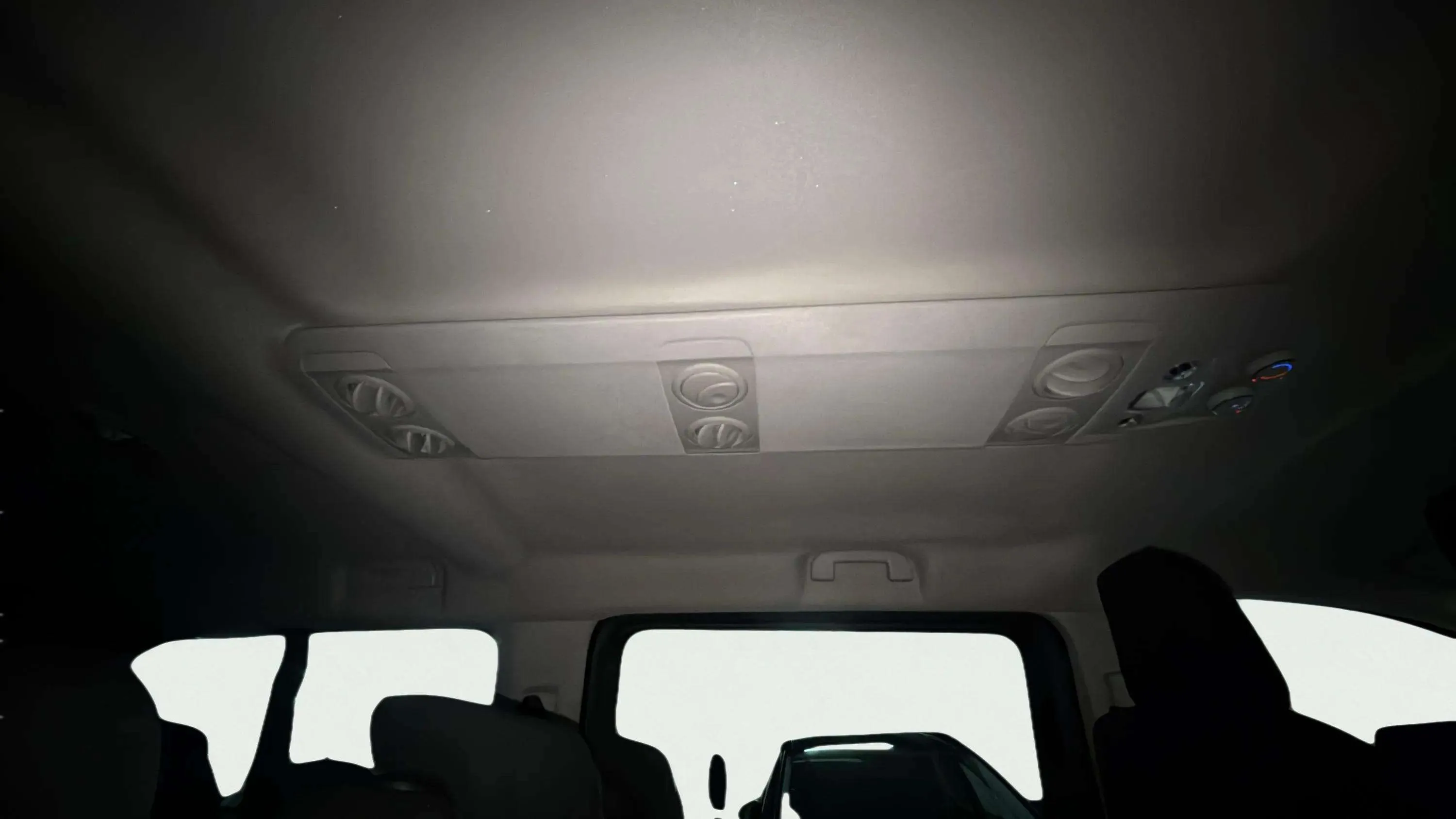 Peugeot Traveller Business Long BlueHDi 180 EAT8 - foto 26