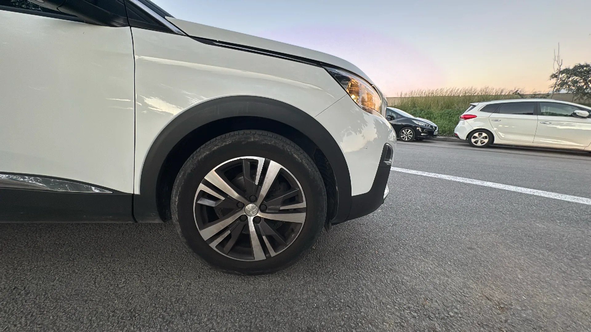 Peugeot 5008 1.2 PureTech Allure Pack EAT8 - foto 14