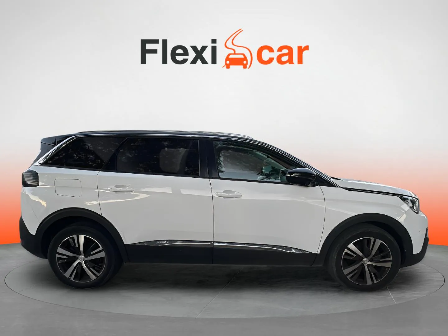 Peugeot 5008 1.2 PureTech Allure Pack EAT8 - foto 5