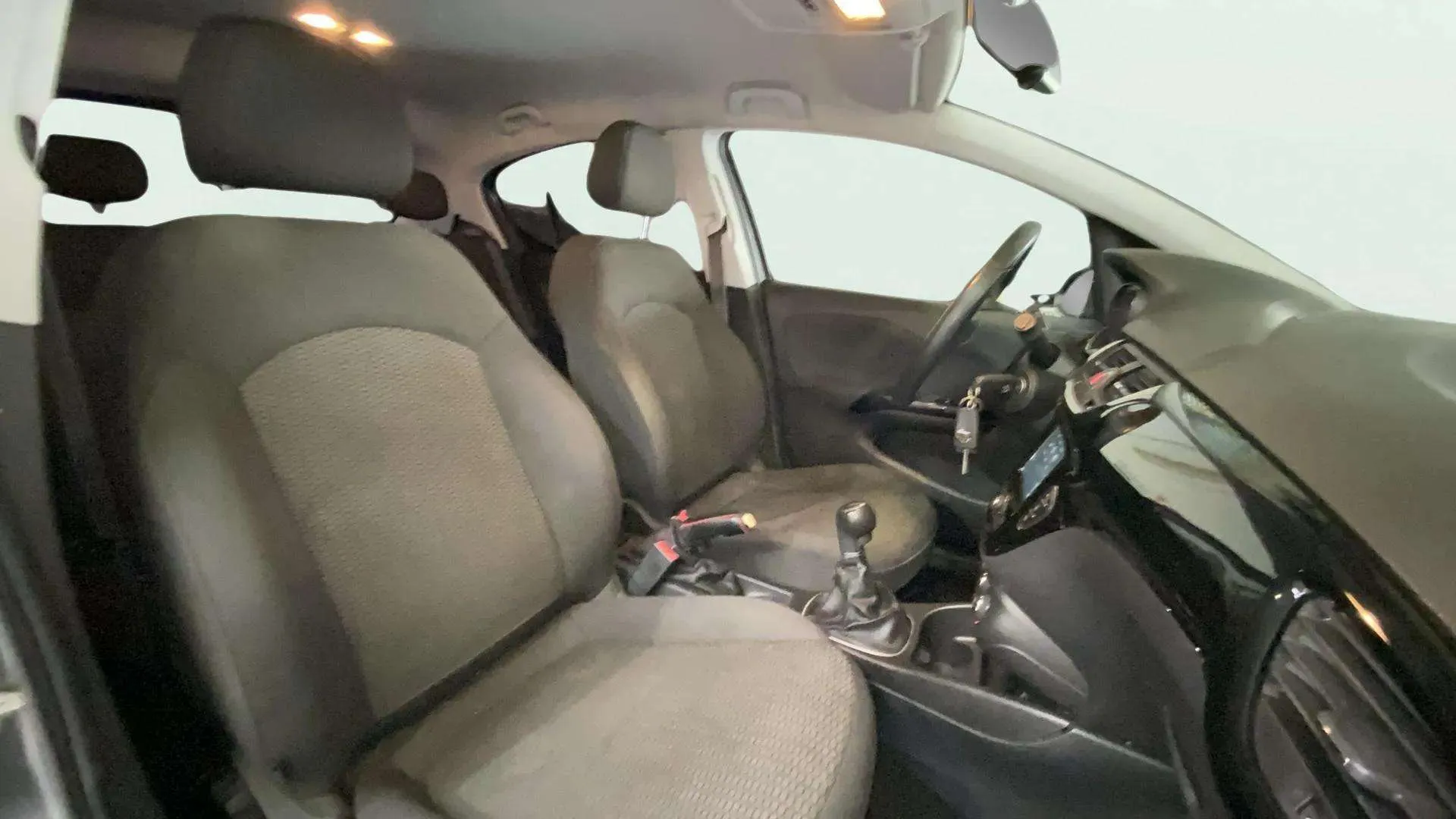 Opel Corsa 1.3 CDTi Selective - foto 23
