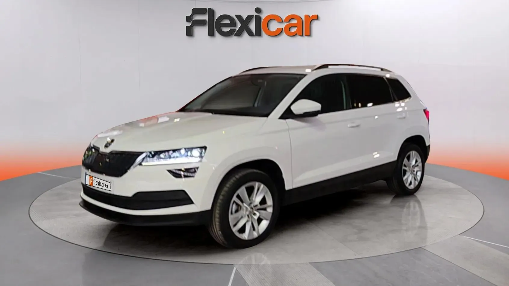 Škoda Karoq 1.6 TDI DSG Ambition - foto 3