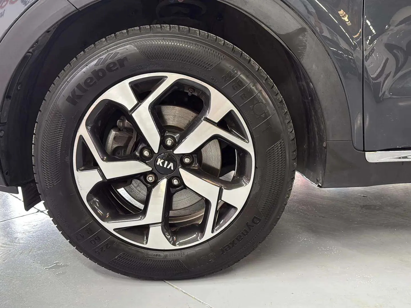 Kia Sportage 1.6 MHEV Business DCT 4X4) - foto 6