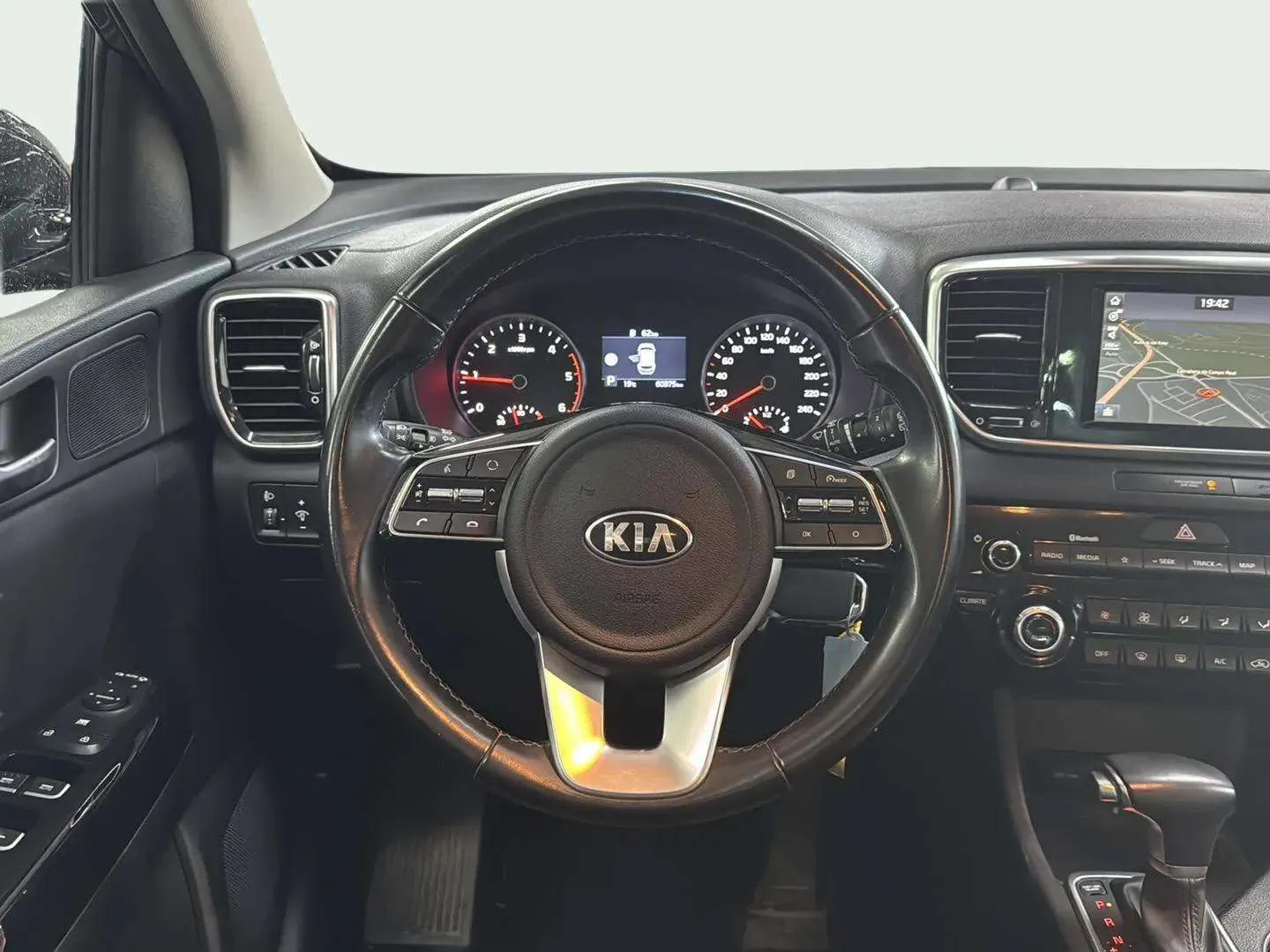 Kia Sportage 1.6 MHEV Business DCT 4X4) - foto 10