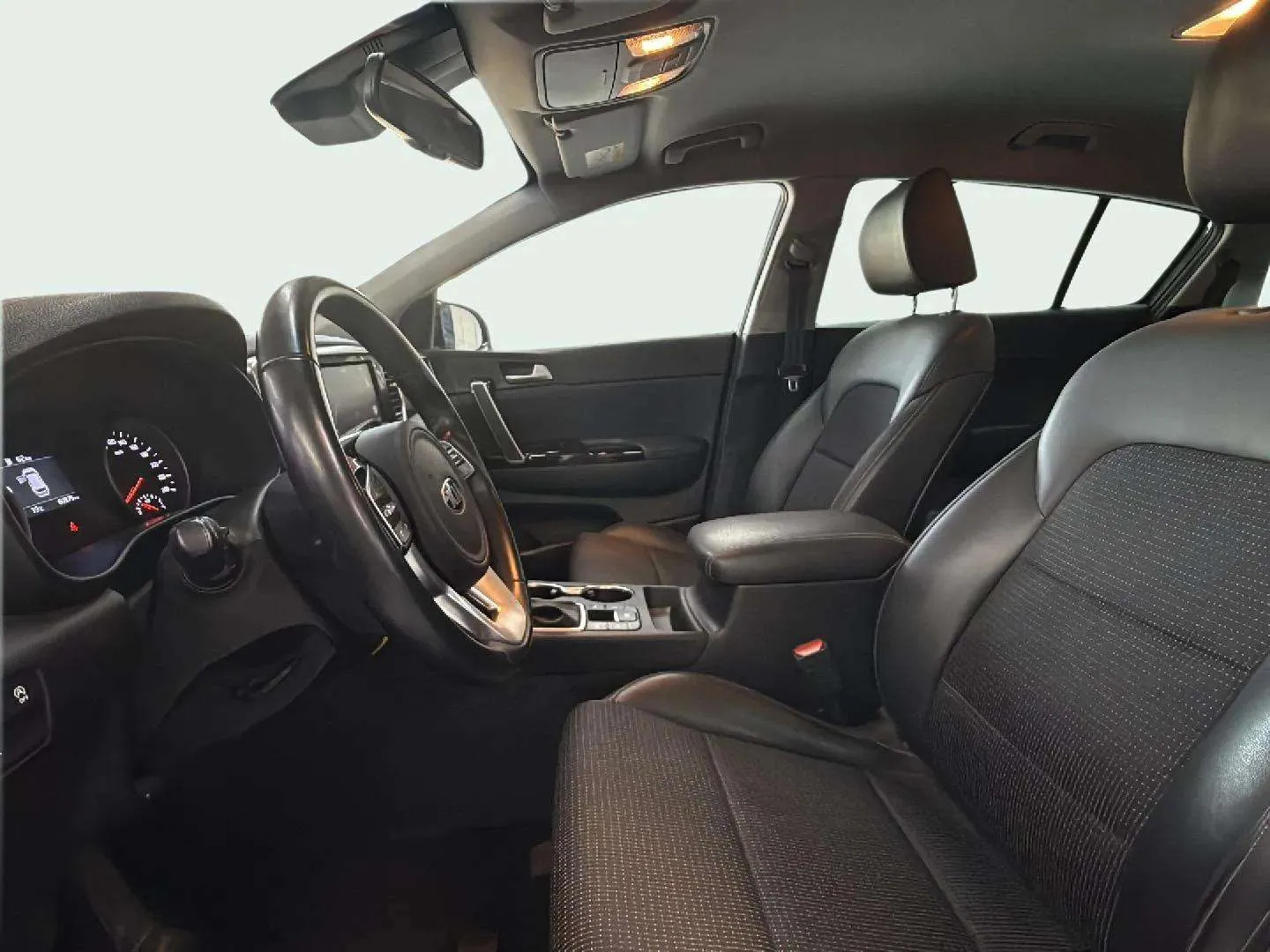 Kia Sportage 1.6 MHEV Business DCT 4X4) - foto 18