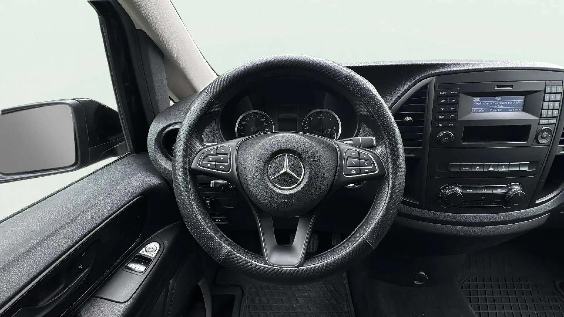 Mercedes-Benz Vito 116CDI Tourer Pro Larga - foto 8