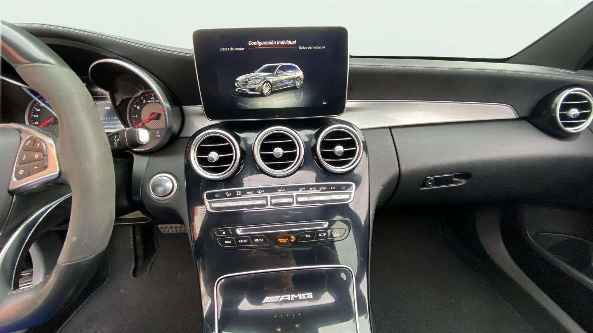 Mercedes-Benz Clase C Mercedes-AMG C 63 Estate - foto 10