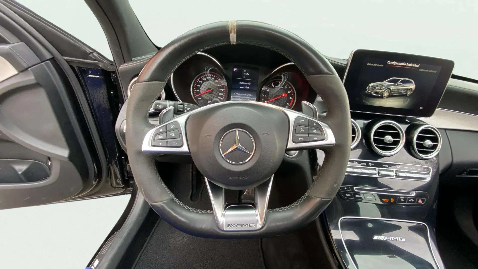 Mercedes-Benz Clase C Mercedes-AMG C 63 Estate - foto 11