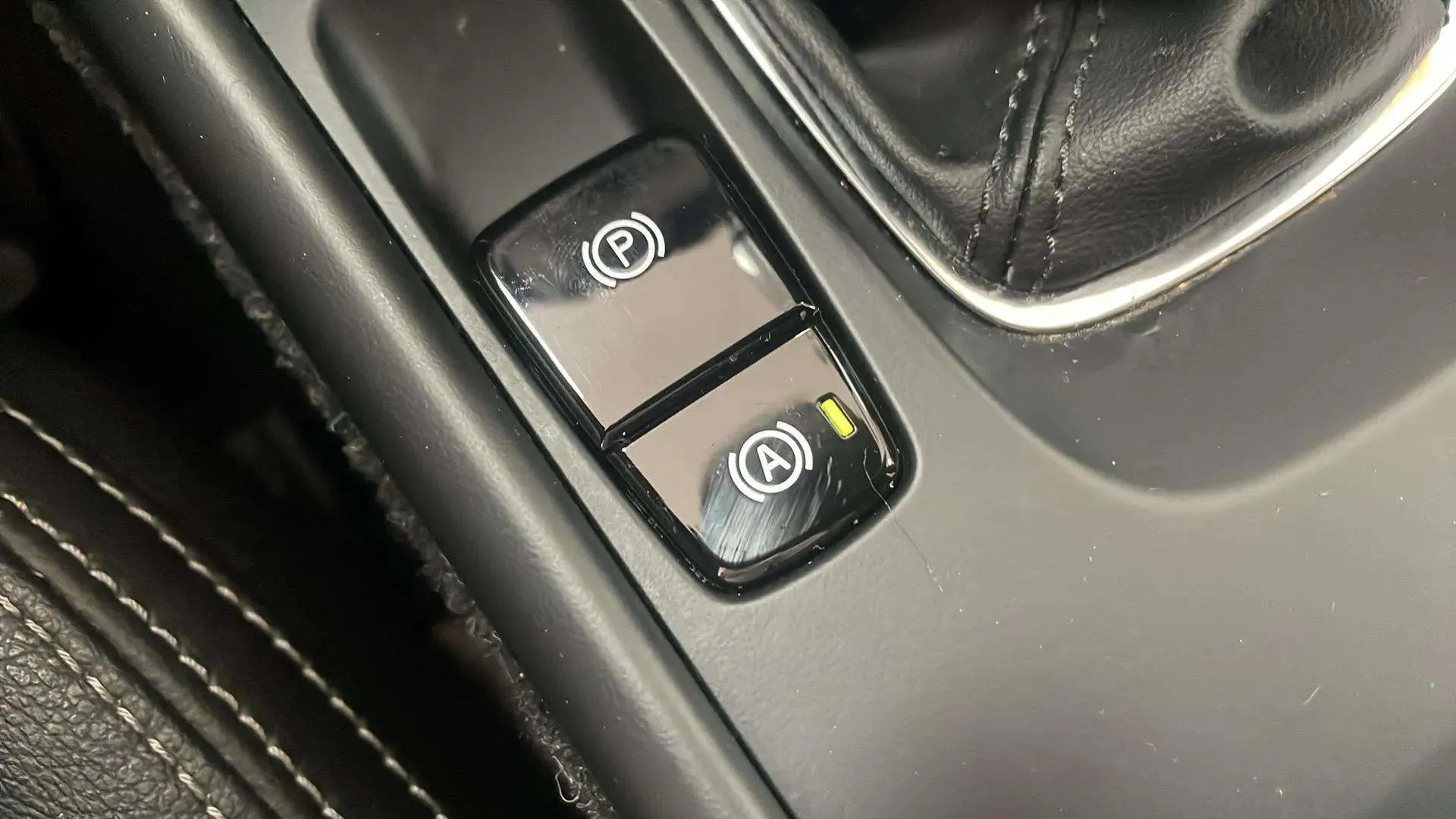 Volvo XC40 1.5 T3 Momentum - foto 18