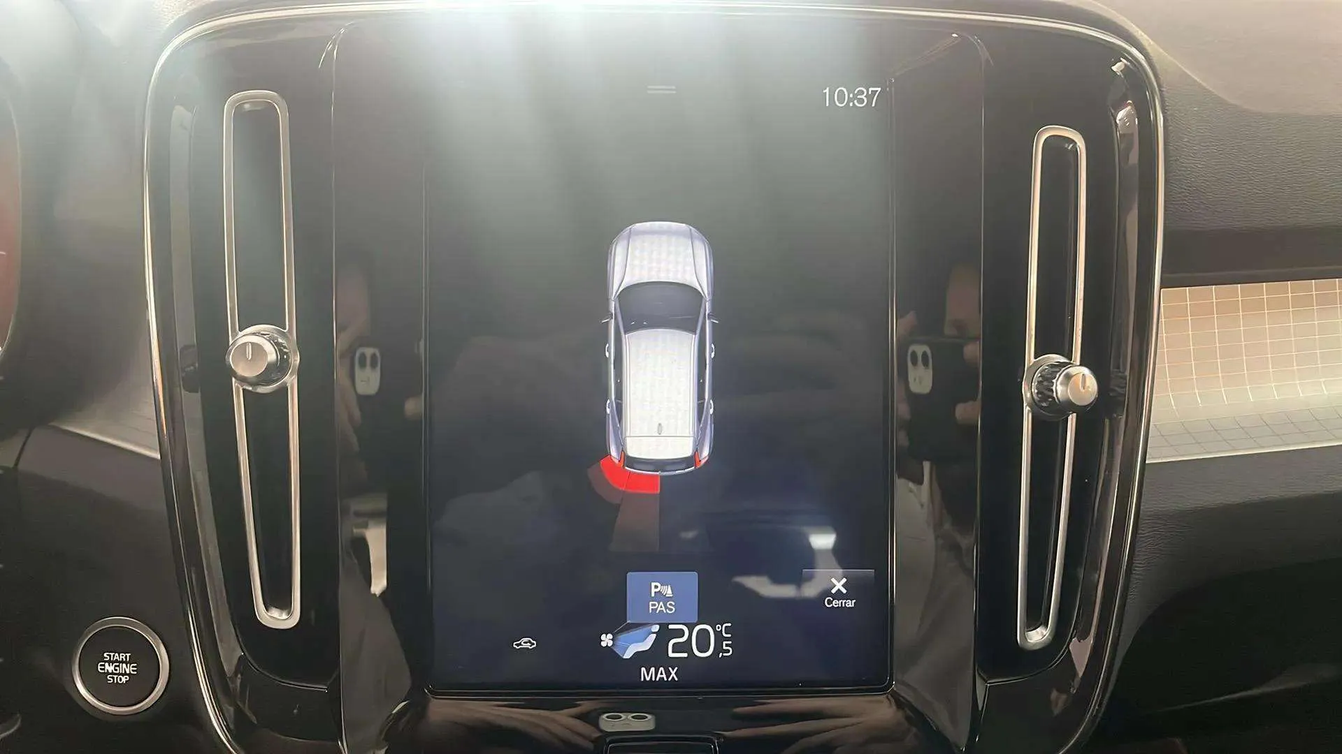 Volvo XC40 1.5 T3 Momentum - foto 23