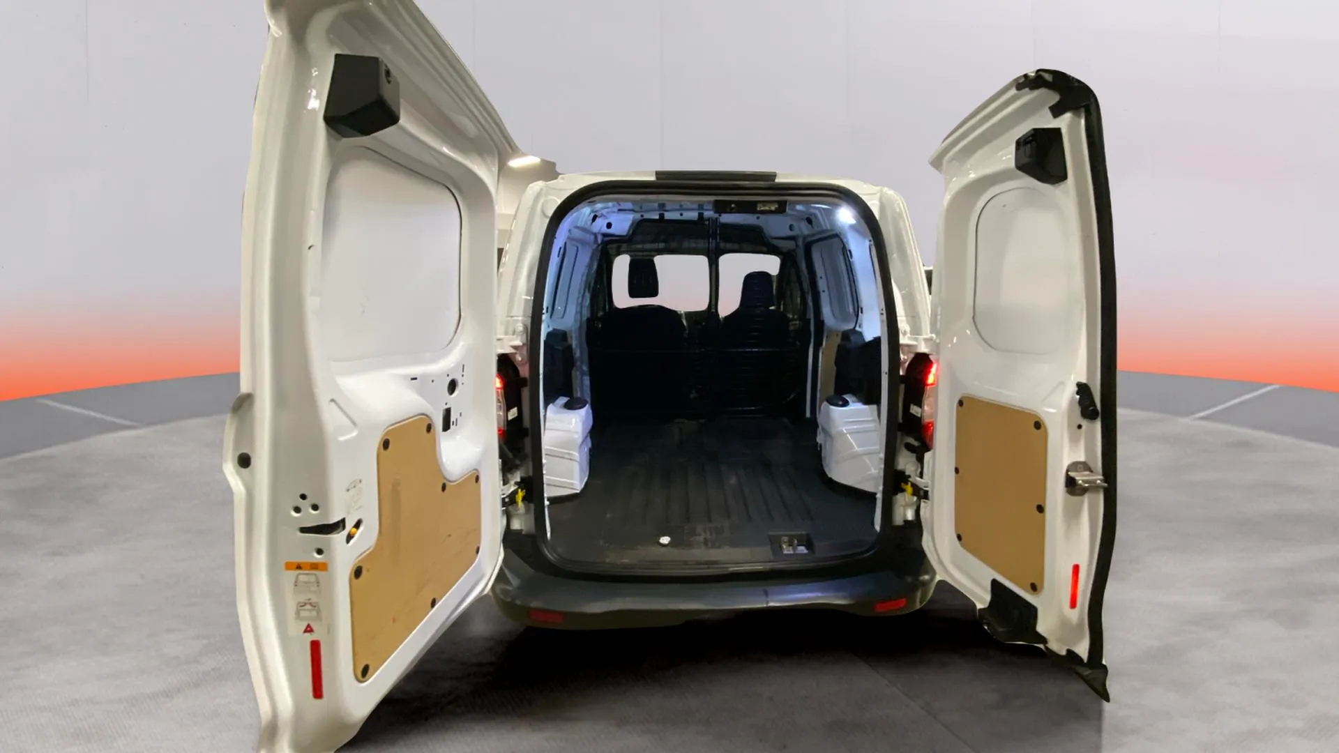 Ford Transit 1.0 EcoBoost Titanium - foto 6