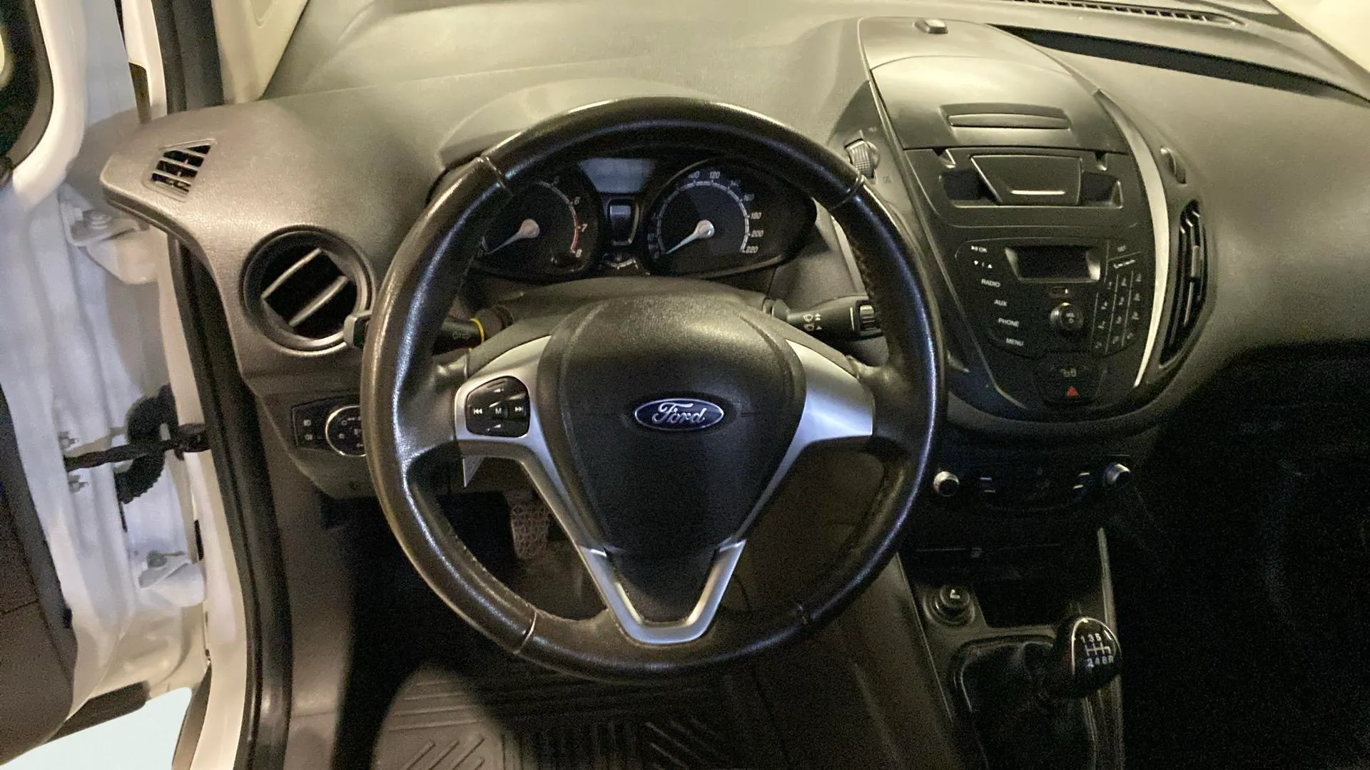 Ford Transit 1.0 EcoBoost Titanium - foto 14