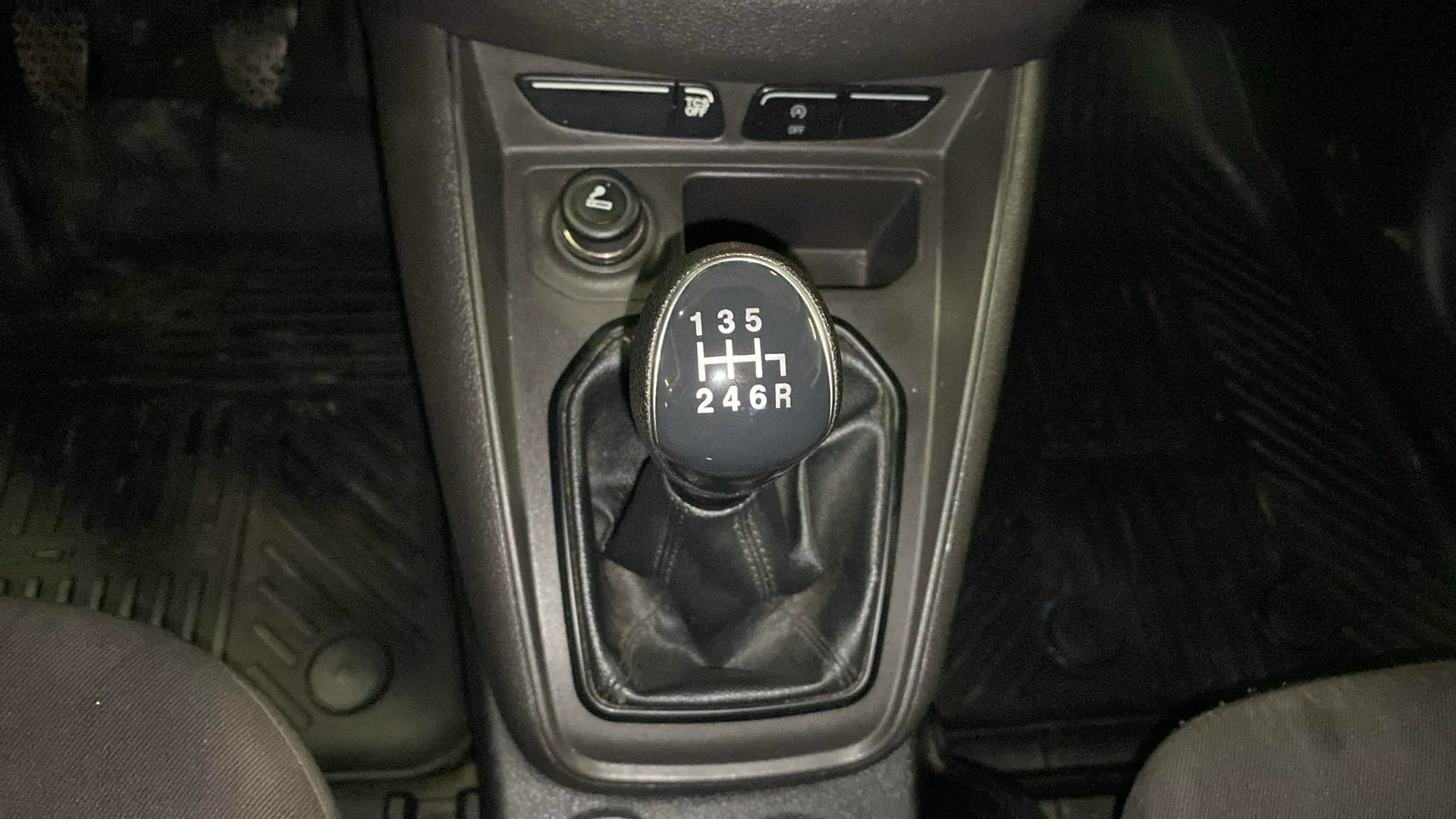 Ford Transit 1.0 EcoBoost Titanium - foto 21