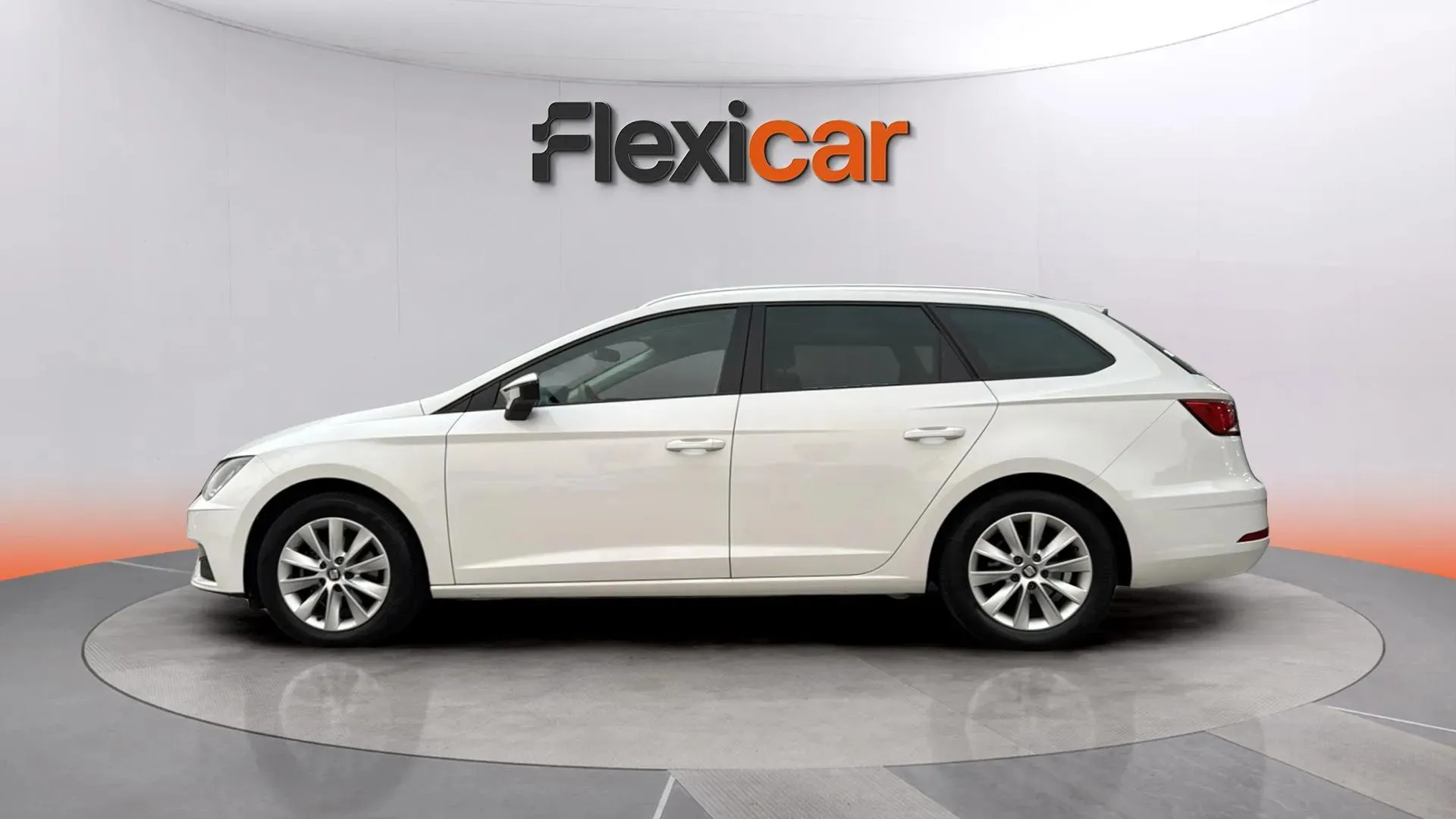 SEAT León 1.6 TDI Style - foto 5