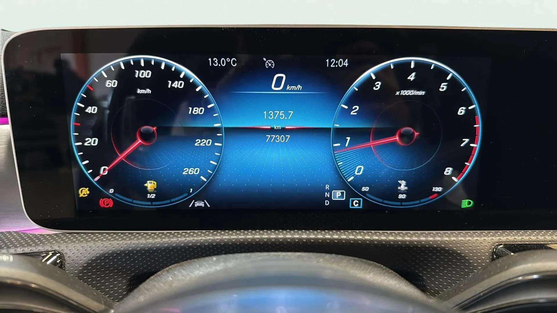 Mercedes-Benz CLA 200 - foto 9