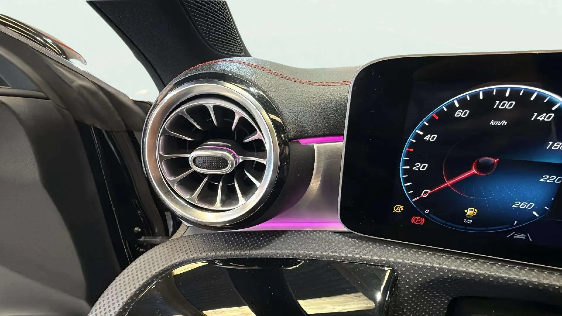Mercedes-Benz CLA 200 - foto 17