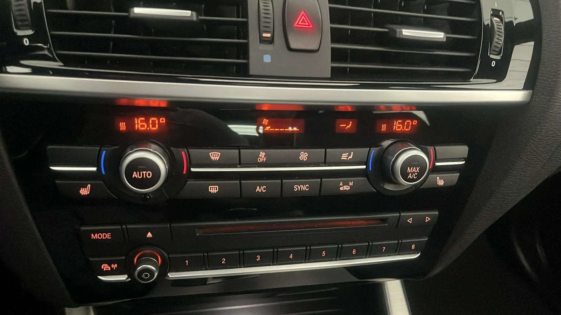 BMW X4 xDrive20d - foto 16