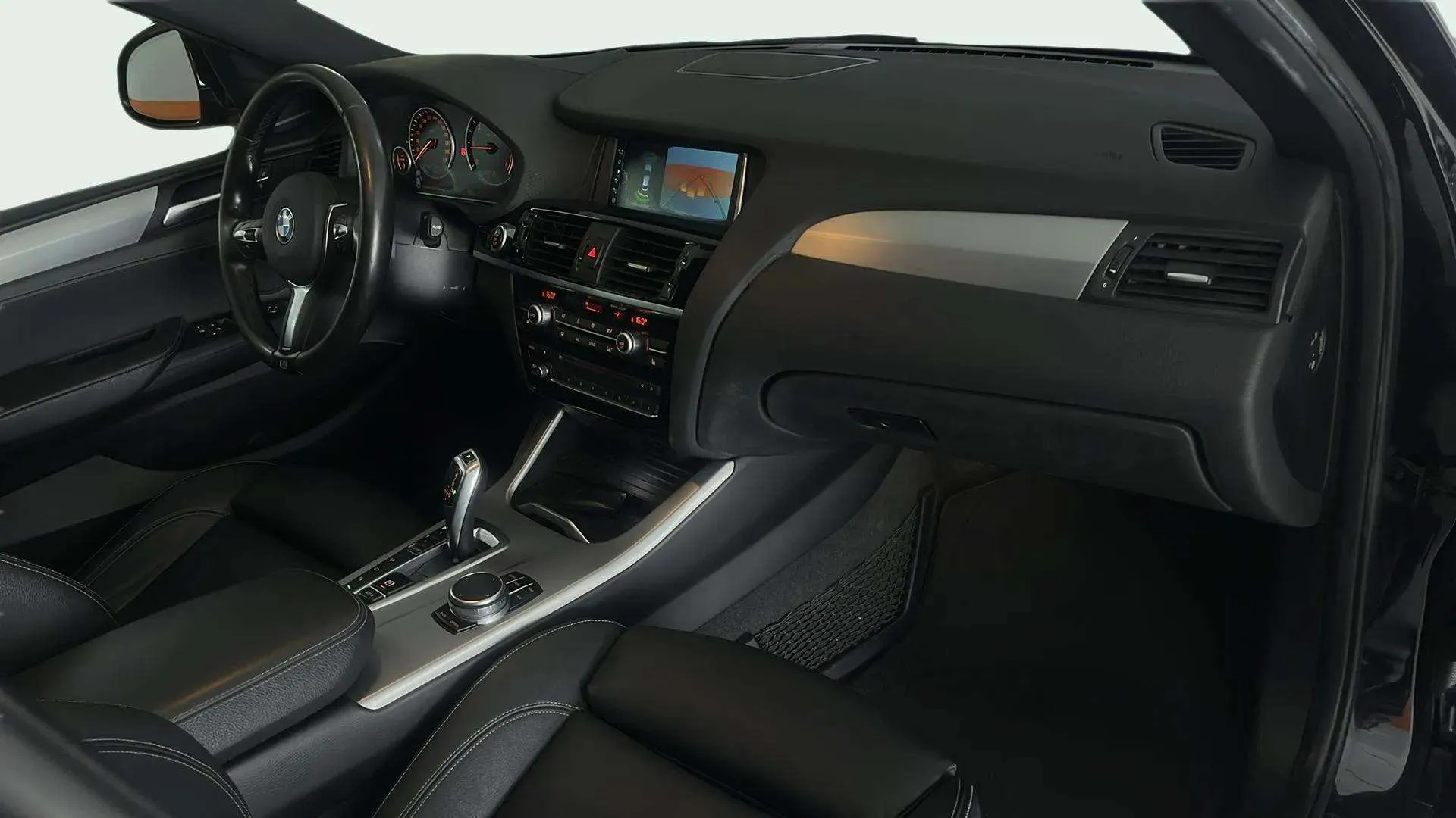 BMW X4 xDrive20d - foto 9