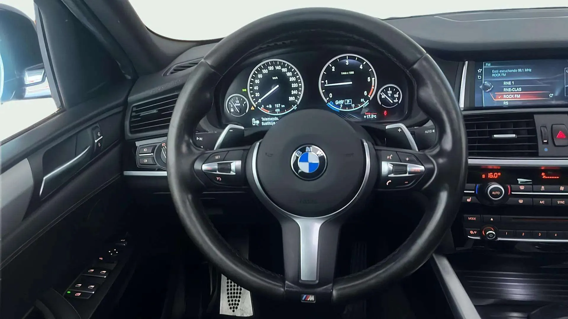 BMW X4 xDrive20d - foto 11