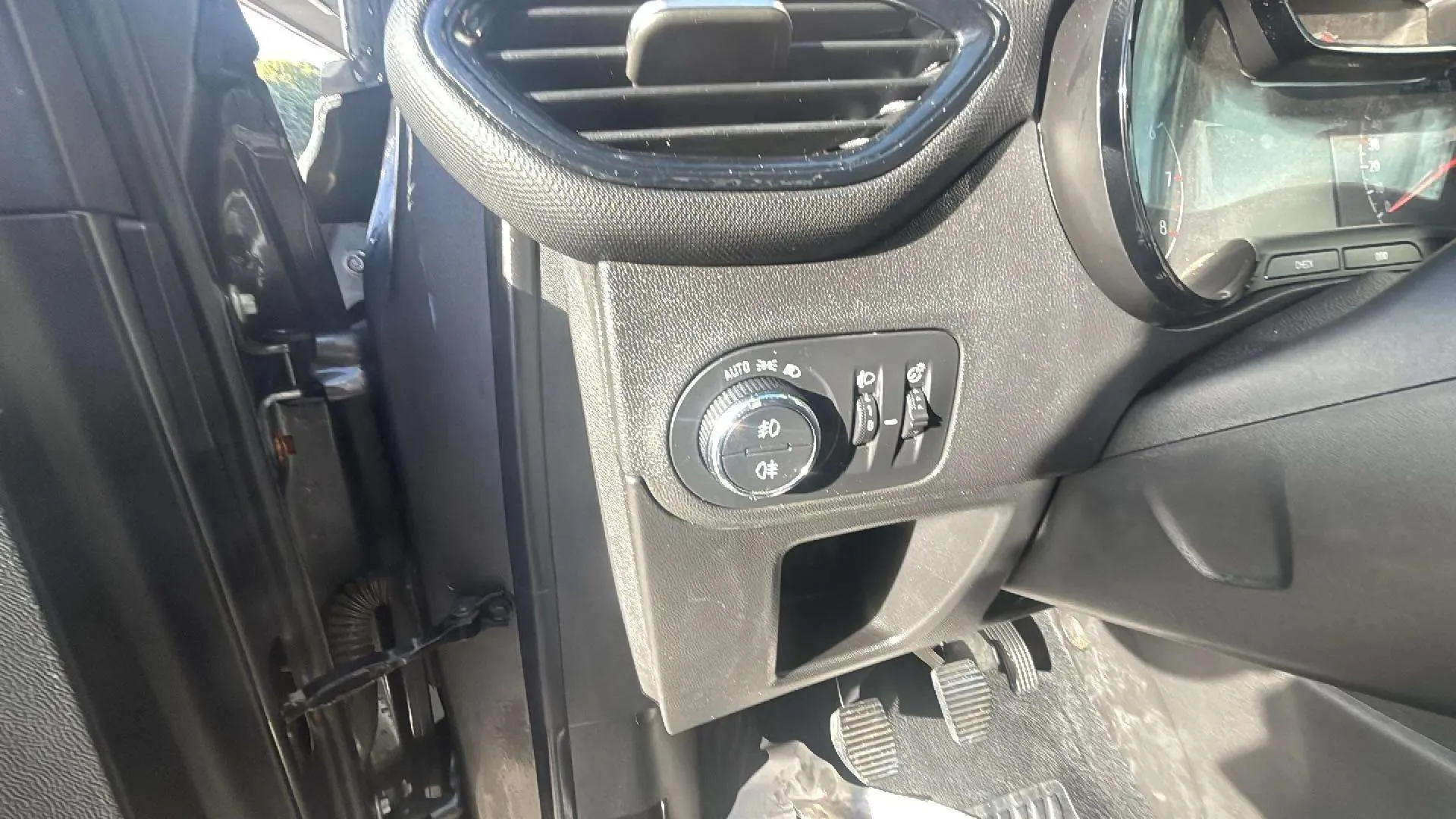Opel Crossland 1.2 GS Line - foto 16