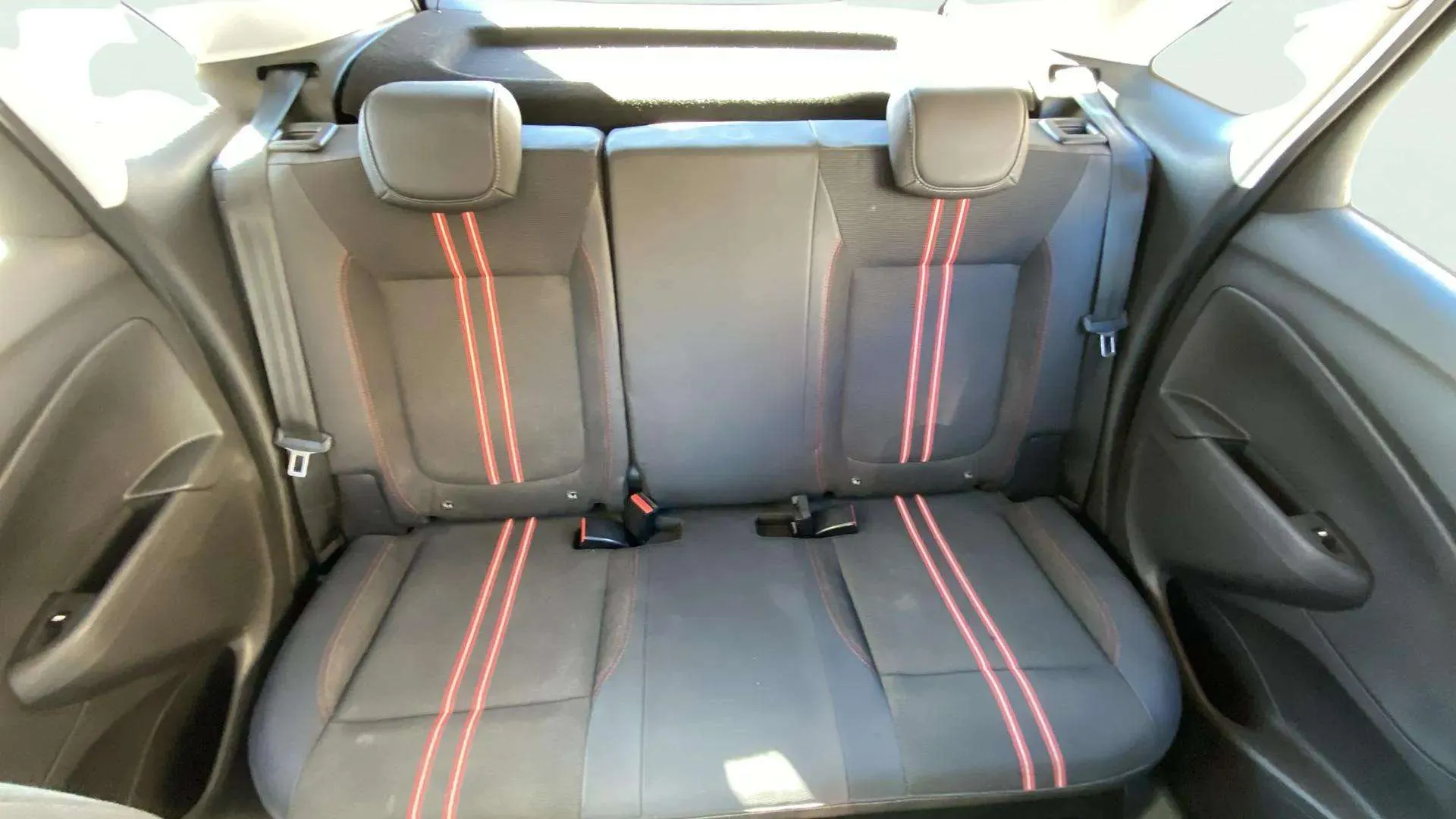 Opel Crossland 1.2 GS Line - foto 18
