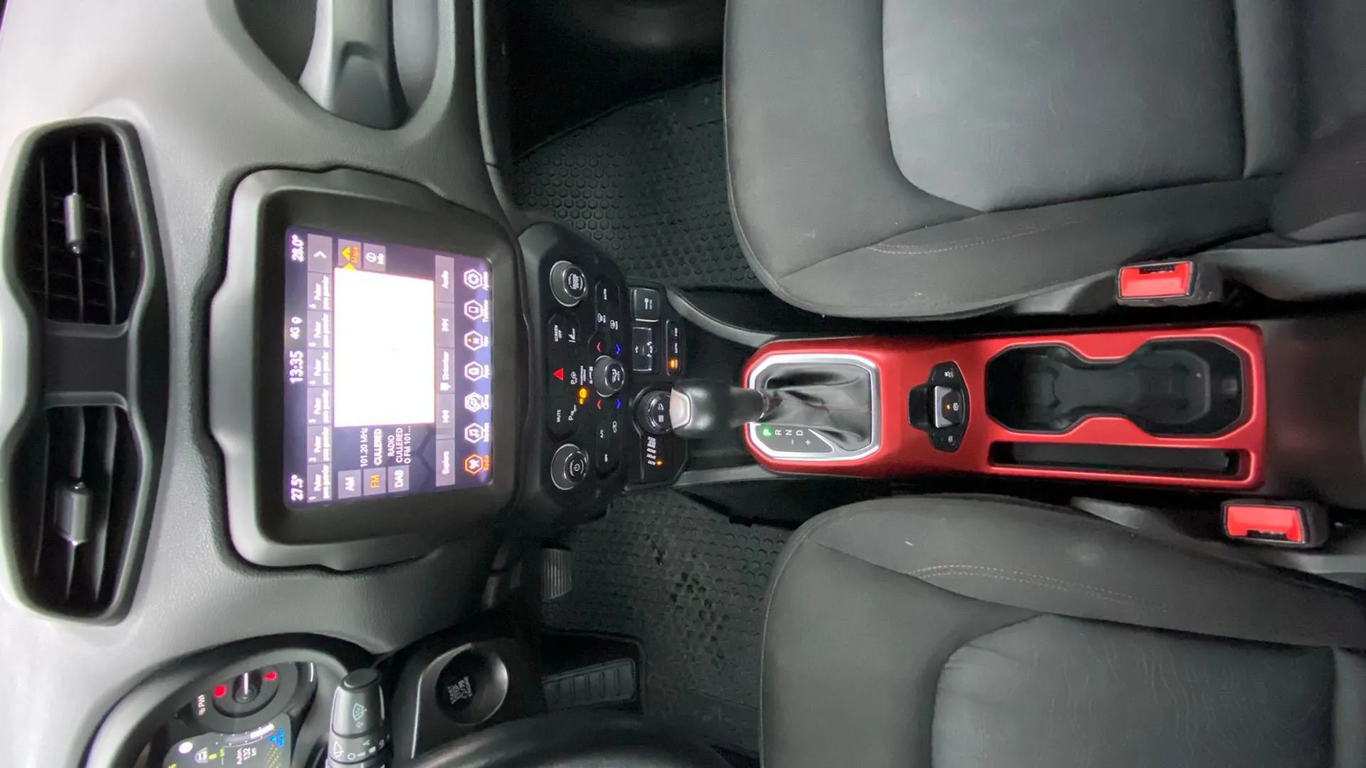 Jeep Renegade 4xe 1.3 PHEV Trailhawk - foto 18