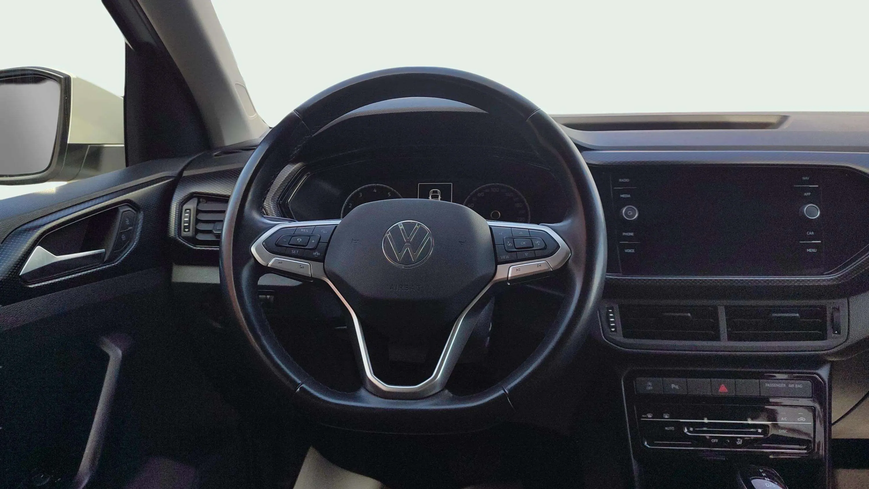 Volkswagen T-Cross Advance 1.0 TSI DSG - foto 10