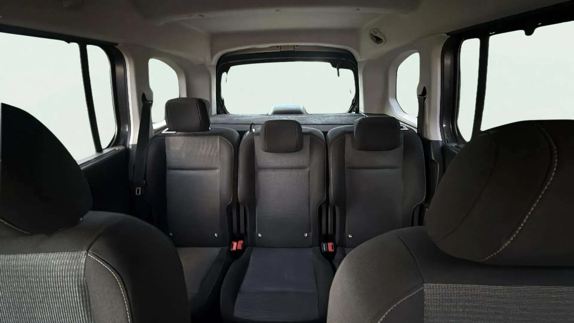 Toyota Proace City 1.2 Family Advance L1 - foto 10