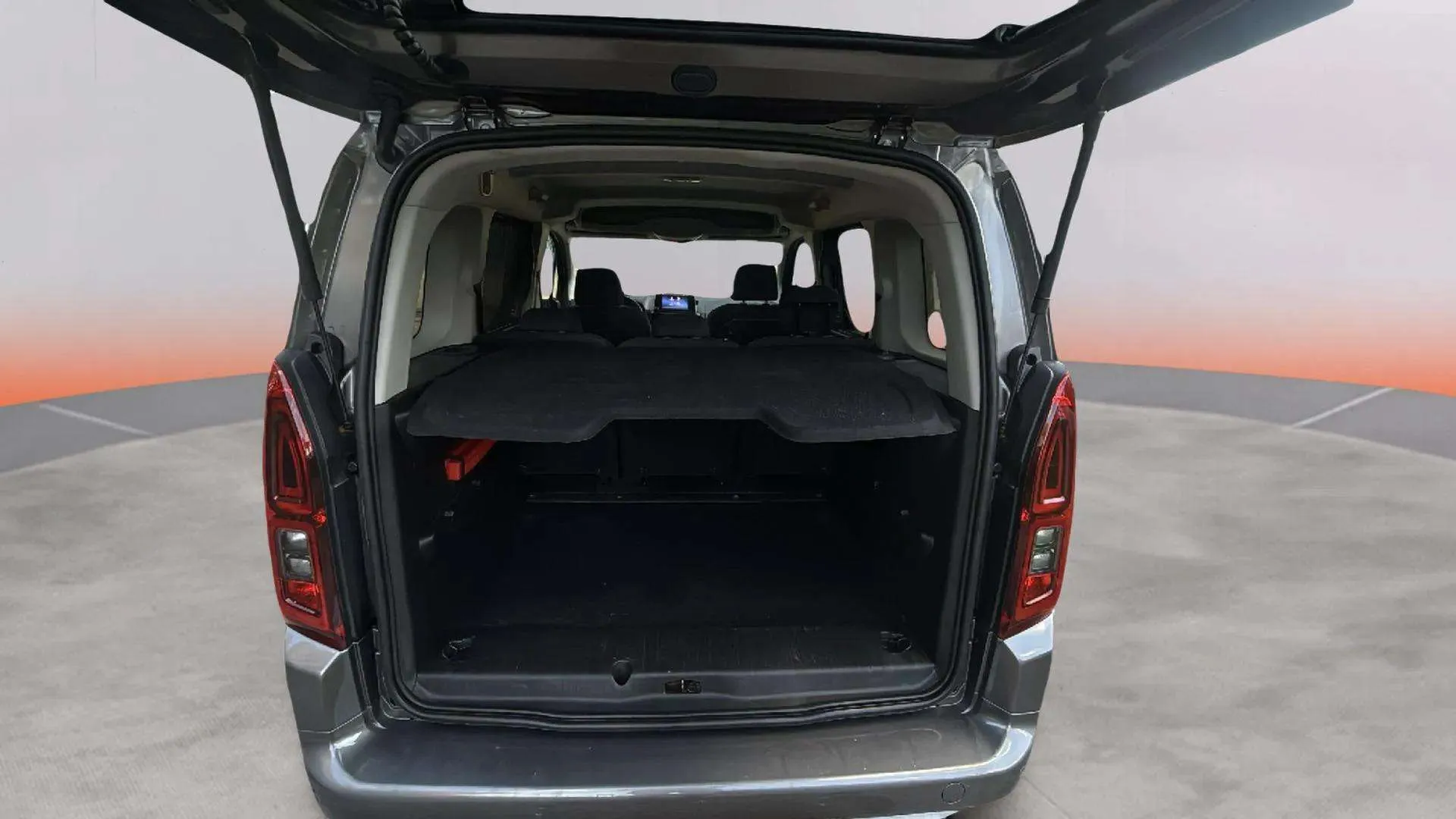 Toyota Proace City 1.2 Family Advance L1 - foto 11