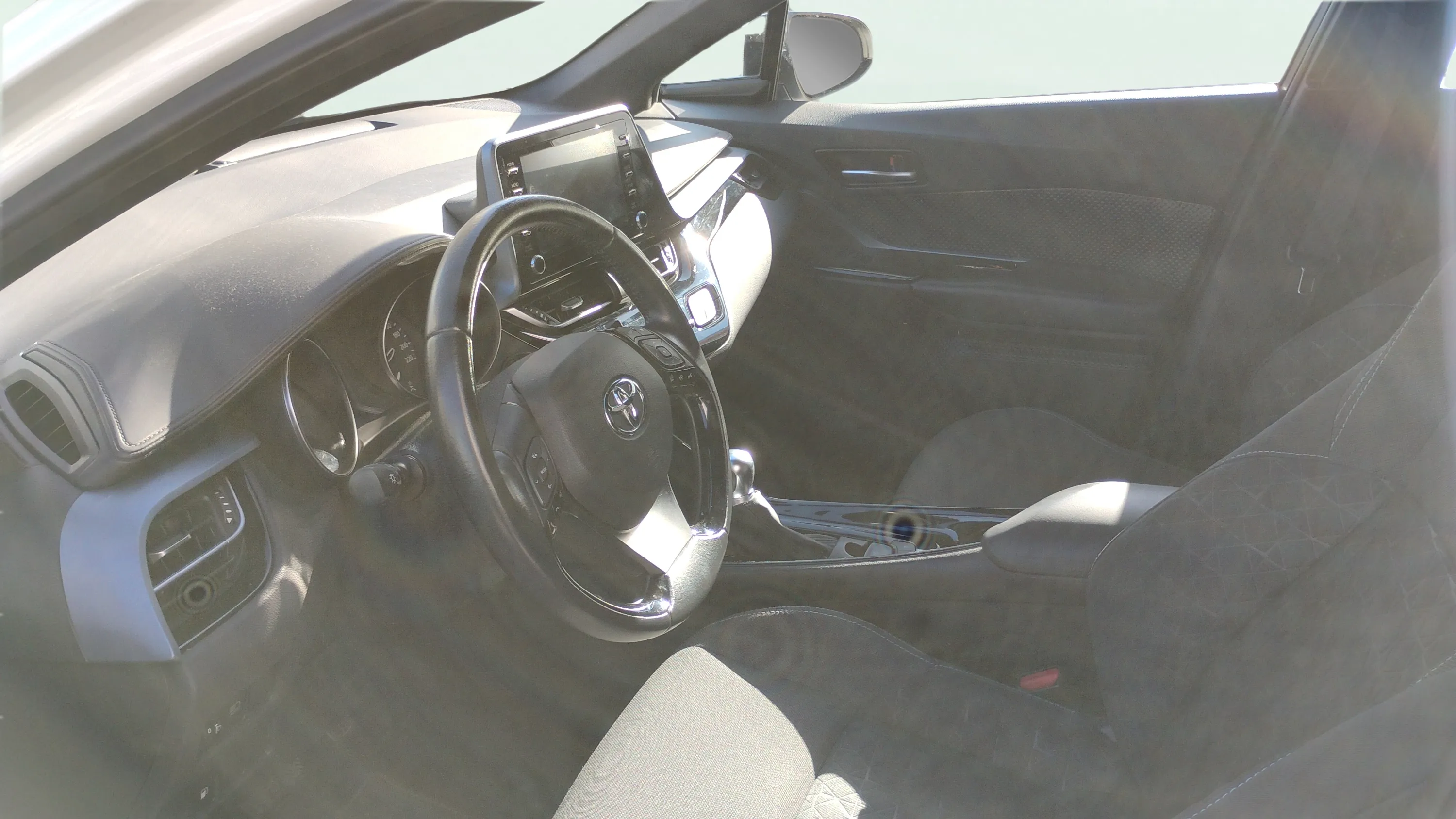 Toyota C-HR 2.0 180H Advance - foto 20