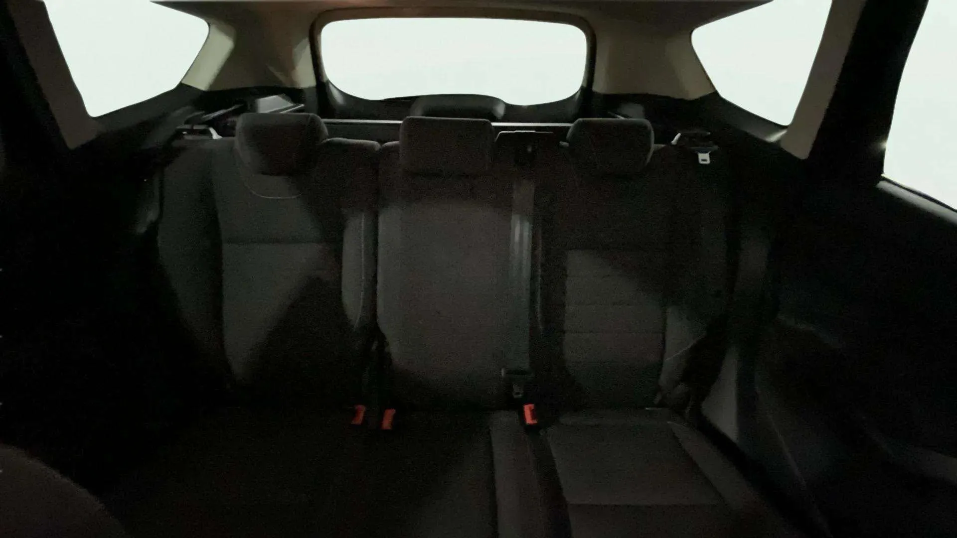 Ford Kuga 1.5 EcoBoost 150 A-S-S 4x2 Titanium - foto 15