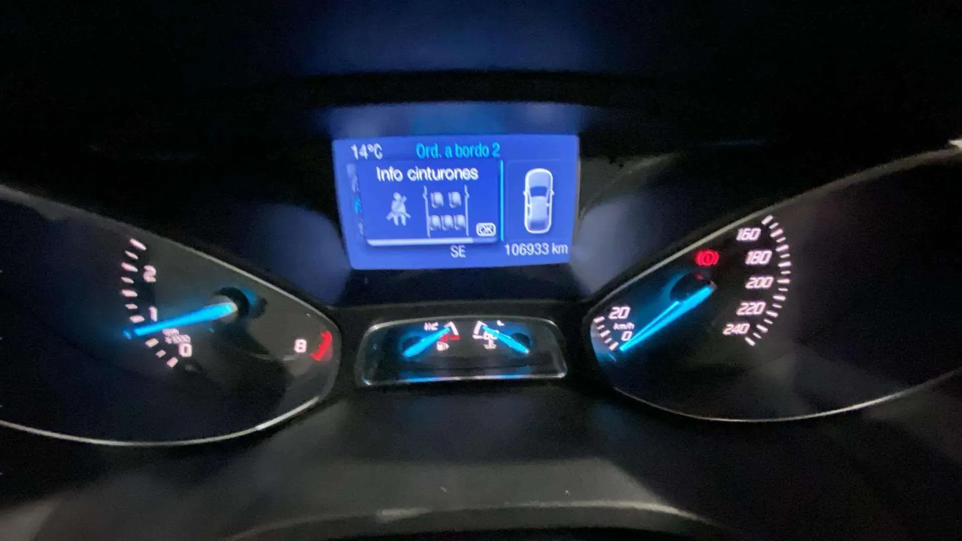 Ford Kuga 1.5 EcoBoost 150 A-S-S 4x2 Titanium - foto 12