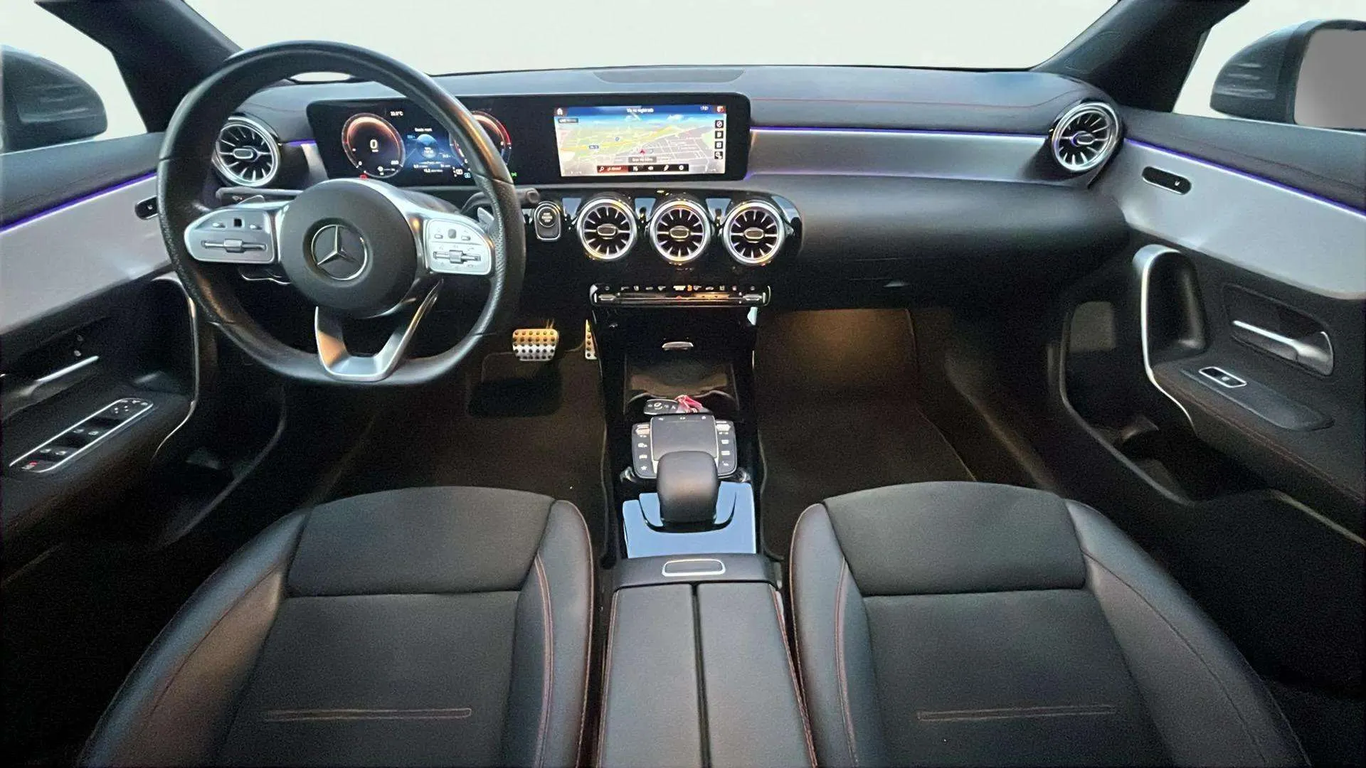 Mercedes-Benz CLA 250 e - foto 15
