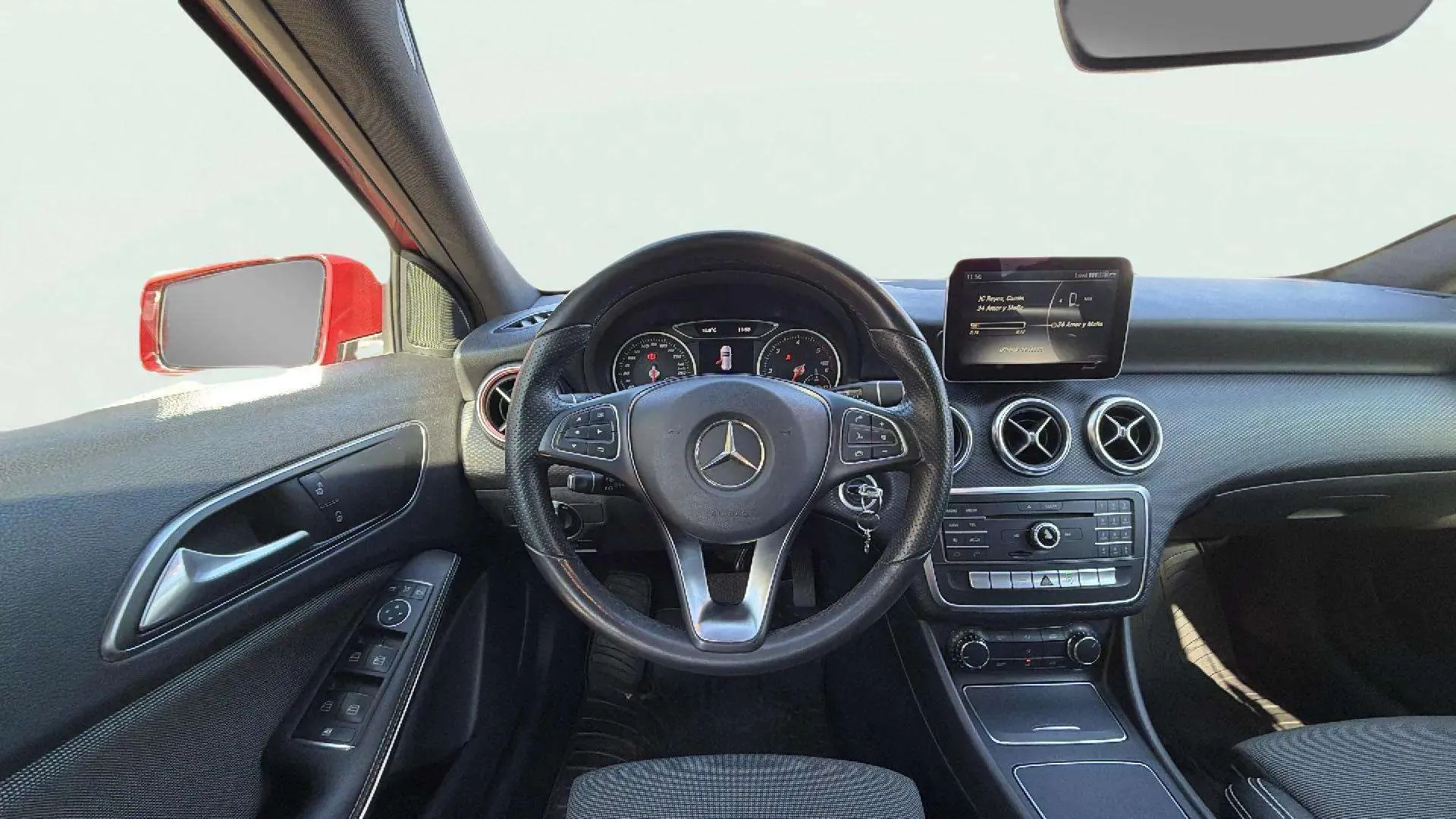 Mercedes-Benz Clase A A 200 d AMG Line - foto 8