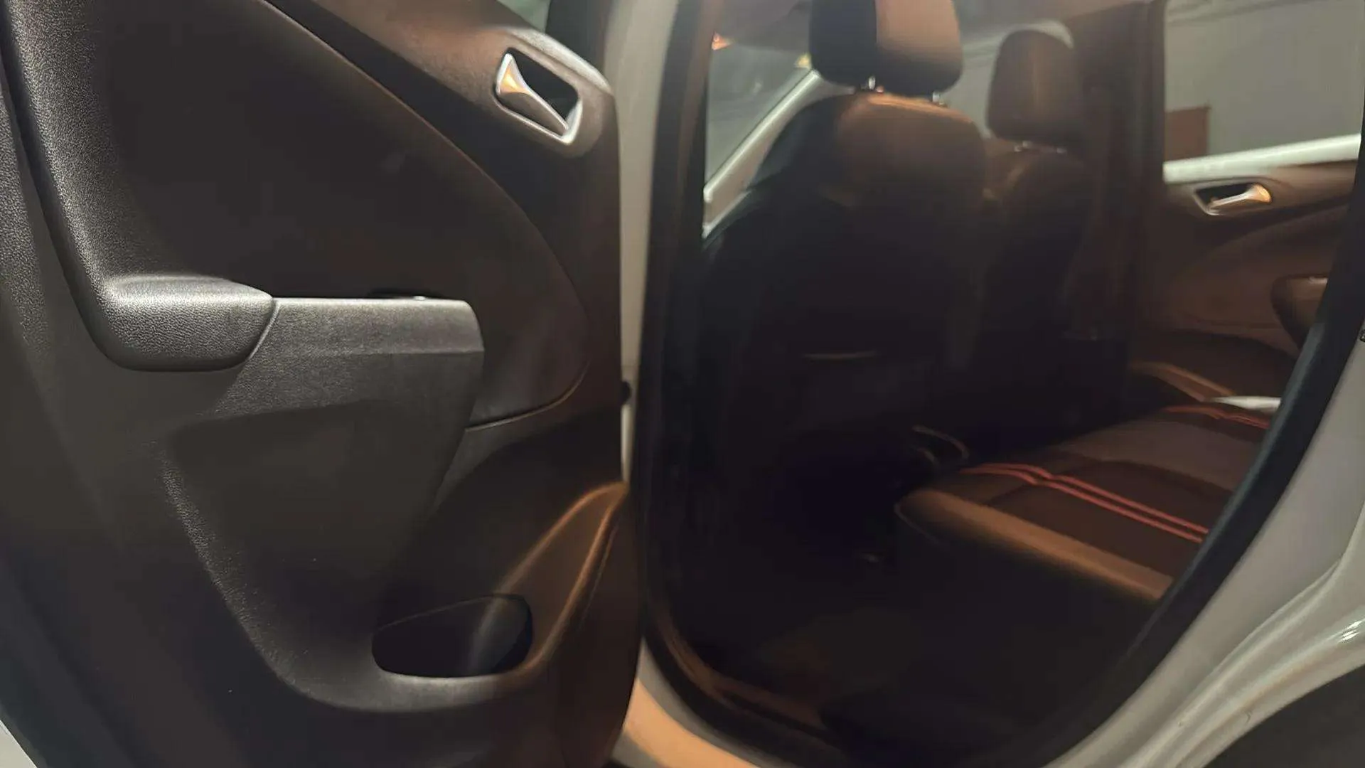 Opel Crossland 1.2 Edition - foto 14