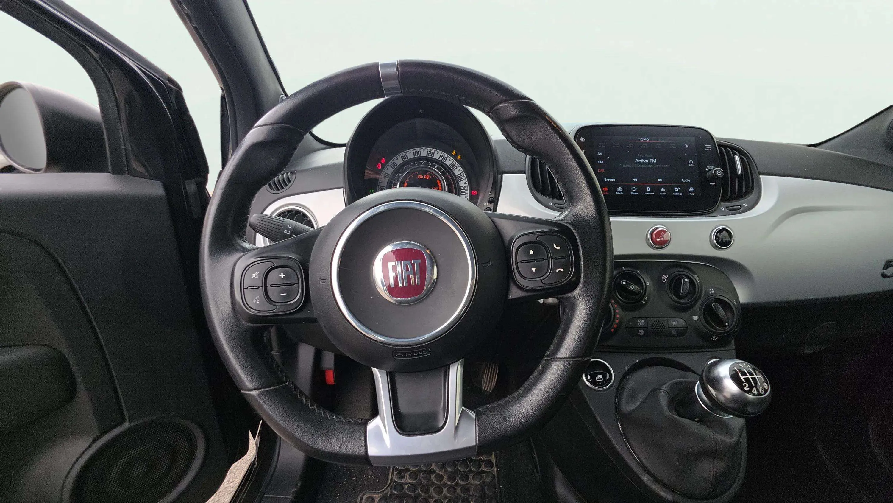 Fiat 500 Club 1.0 Hybrid - foto 8