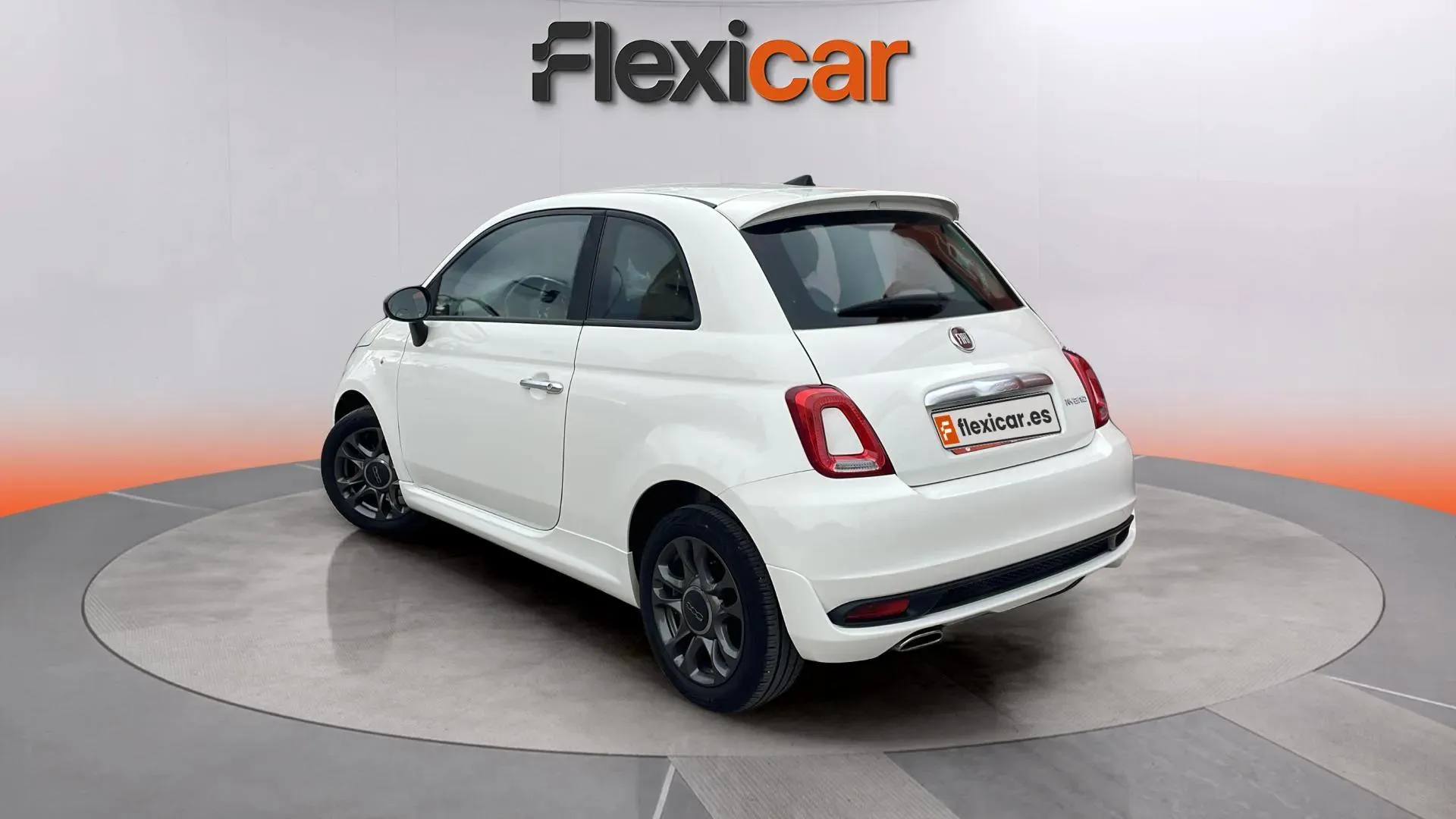 Fiat 500 Club 1.0 Hybrid - foto 4