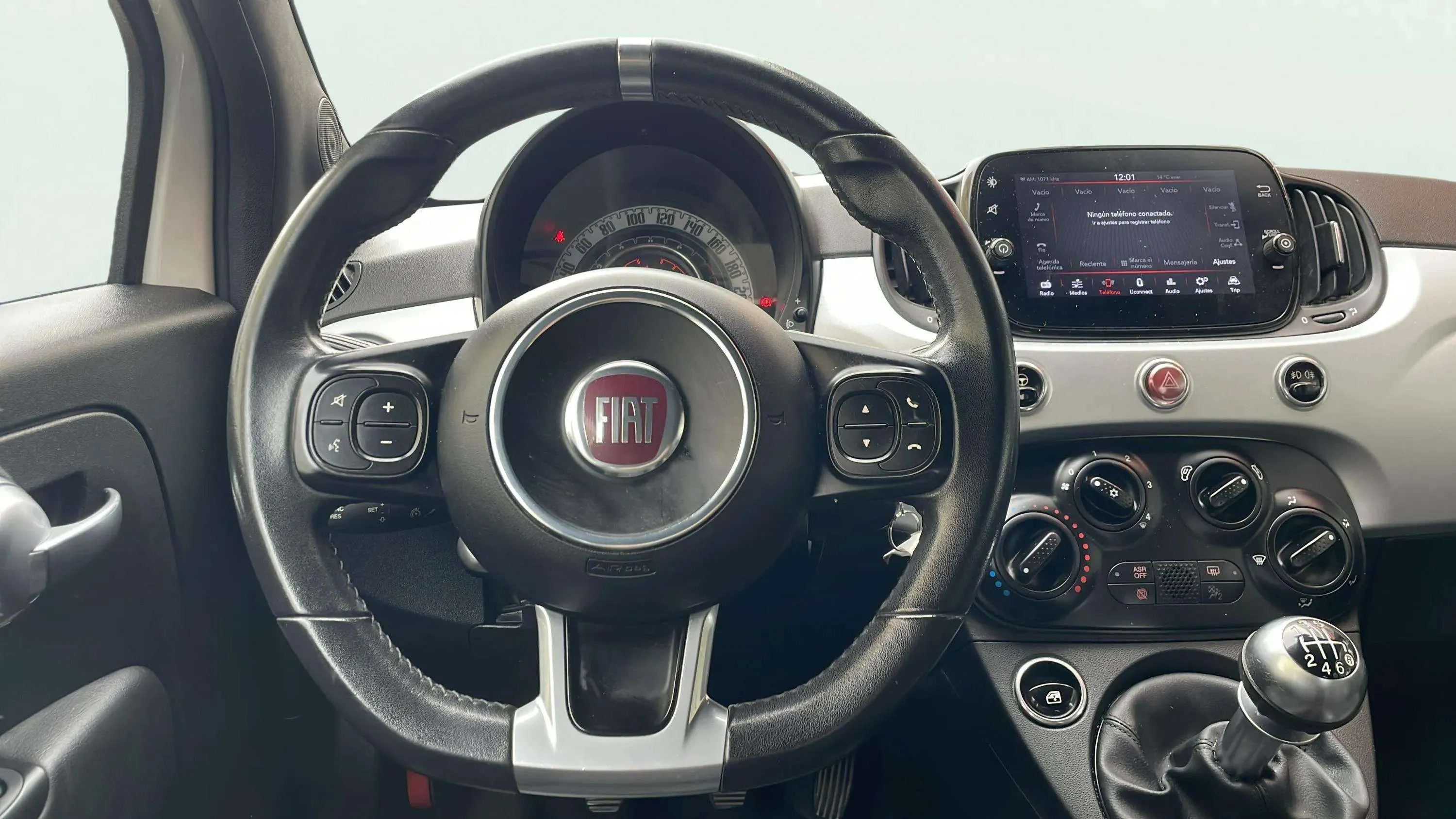 Fiat 500 Club 1.0 Hybrid - foto 10