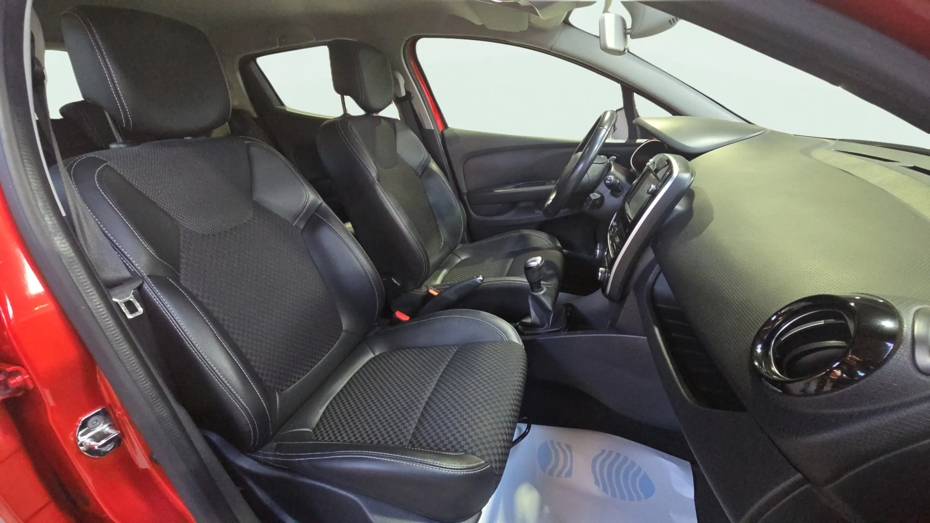 Renault Clio Zen Energy TCe - foto 16