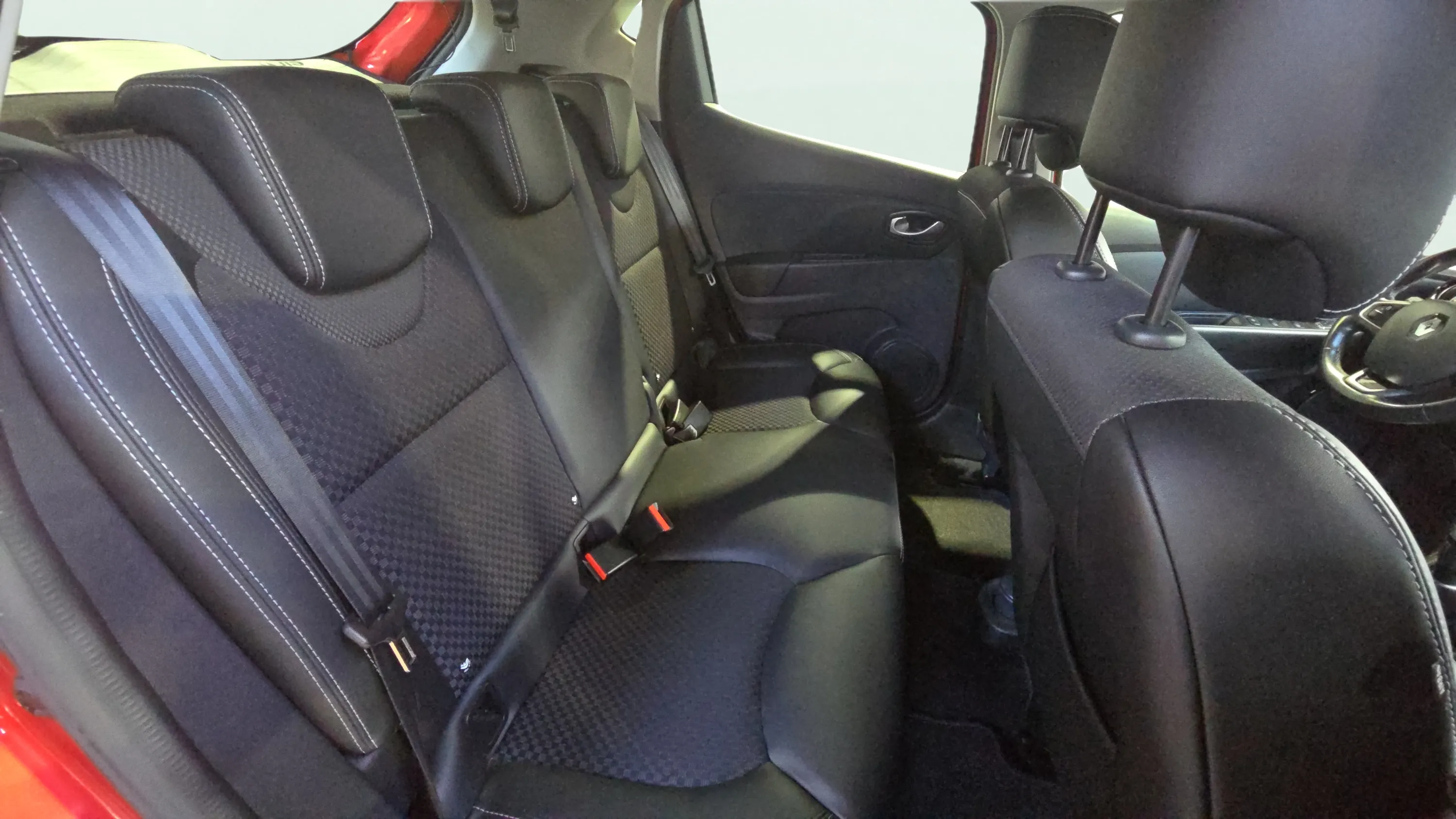 Renault Clio Zen Energy TCe - foto 17